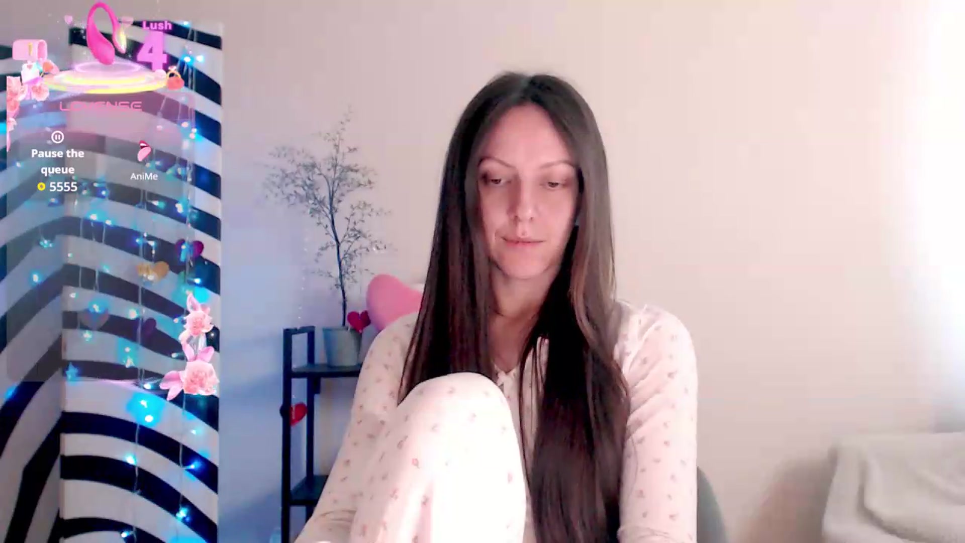 Gallery image thumbnail from BareflySi's myfreecams stream on, 07/28/2026, 12:45 image 8 of 20
