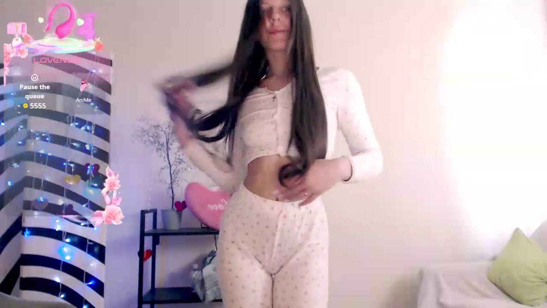 Gallery image thumbnail from BareflySi's myfreecams stream on, 07/28/2026, 13:20 image 10 of 20