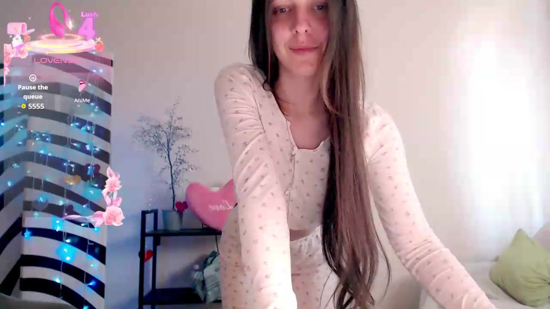 Gallery image thumbnail from BareflySi's myfreecams stream on, 07/28/2026, 13:20 image 3 of 20