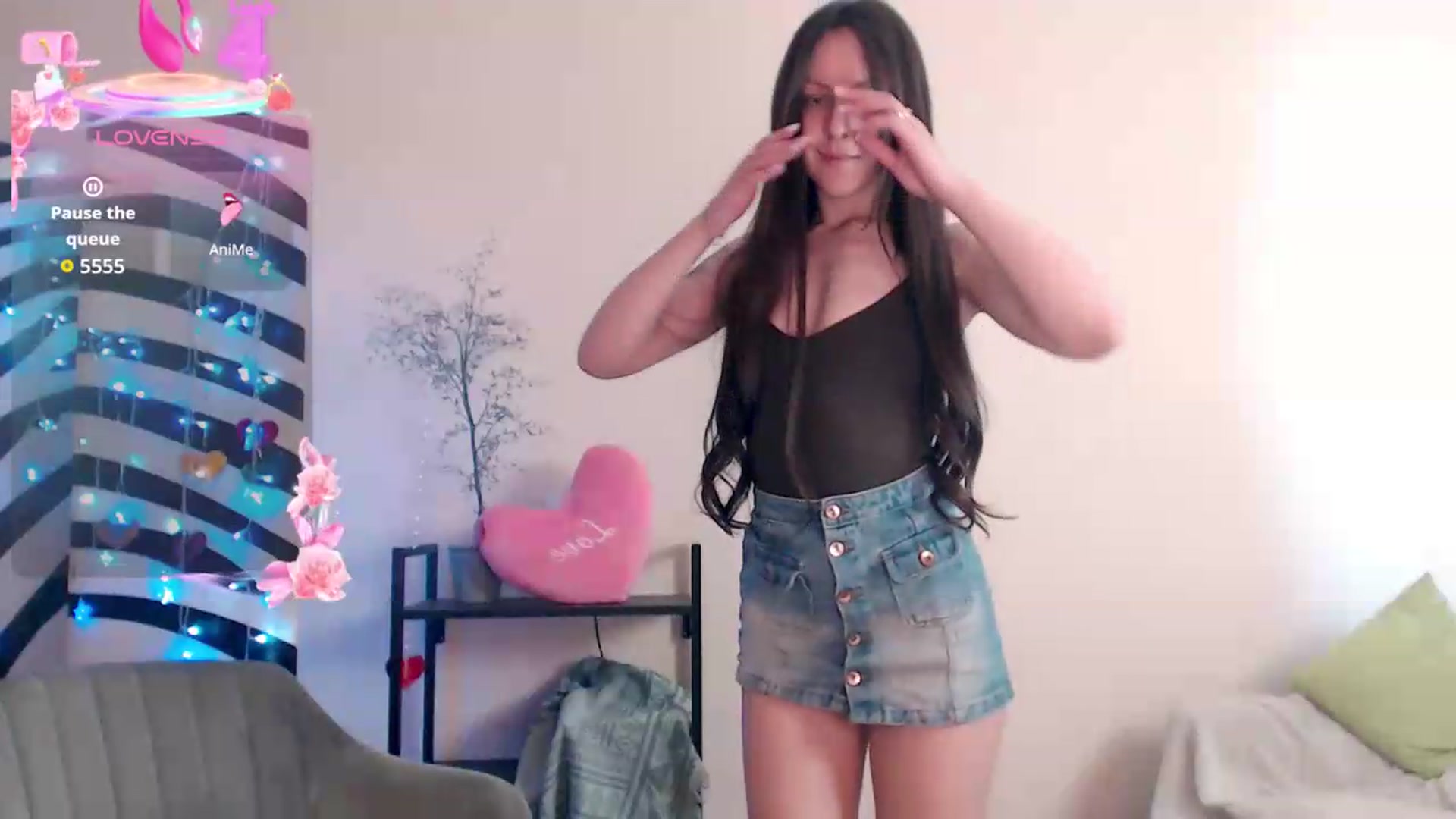 Gallery image thumbnail from BareflySi's myfreecams stream on, 07/29/2026, 12:33 image 6 of 20