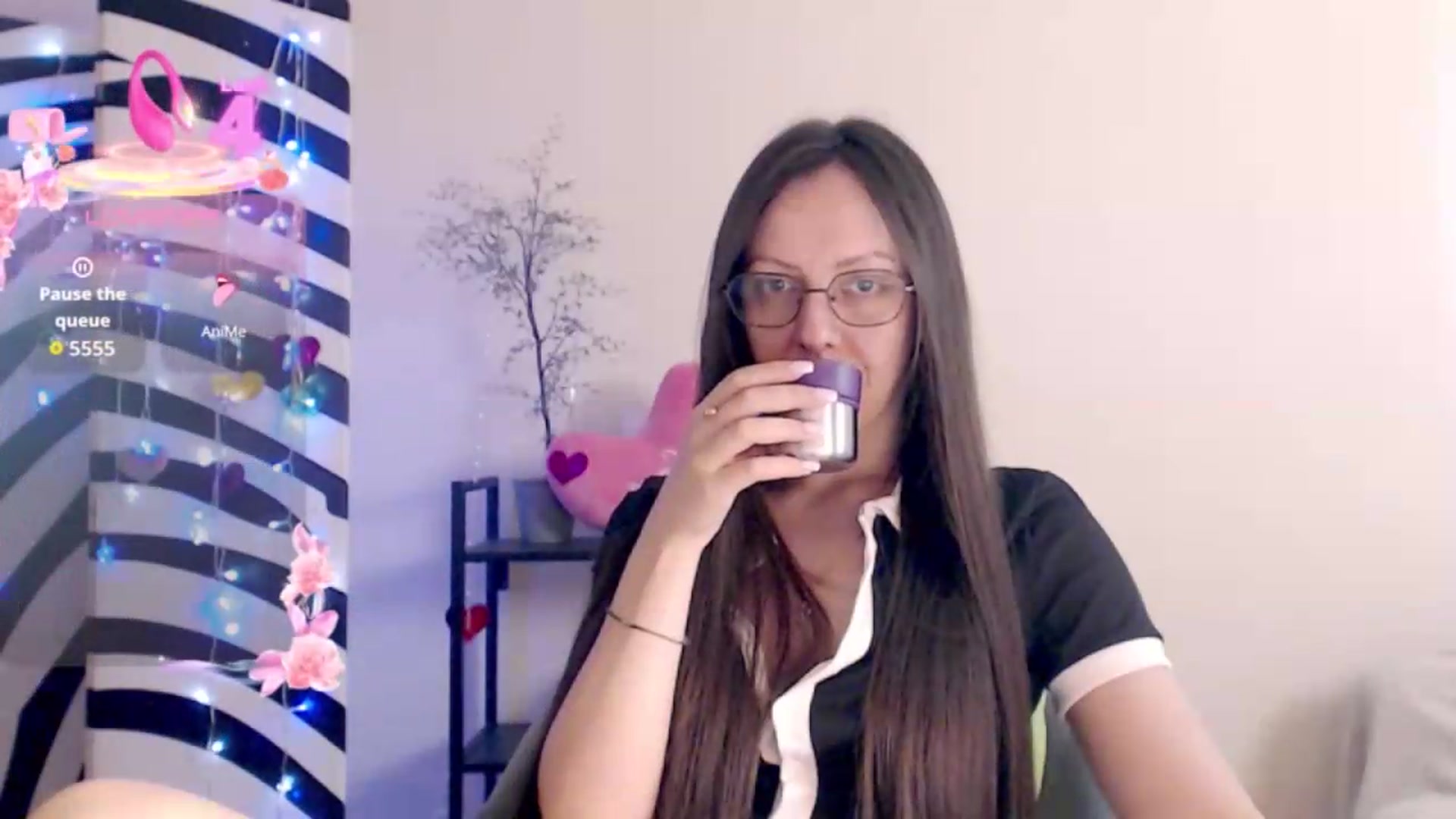 Gallery image thumbnail from BareflySi's myfreecams stream on, 08/02/2026, 12:53 image 14 of 20