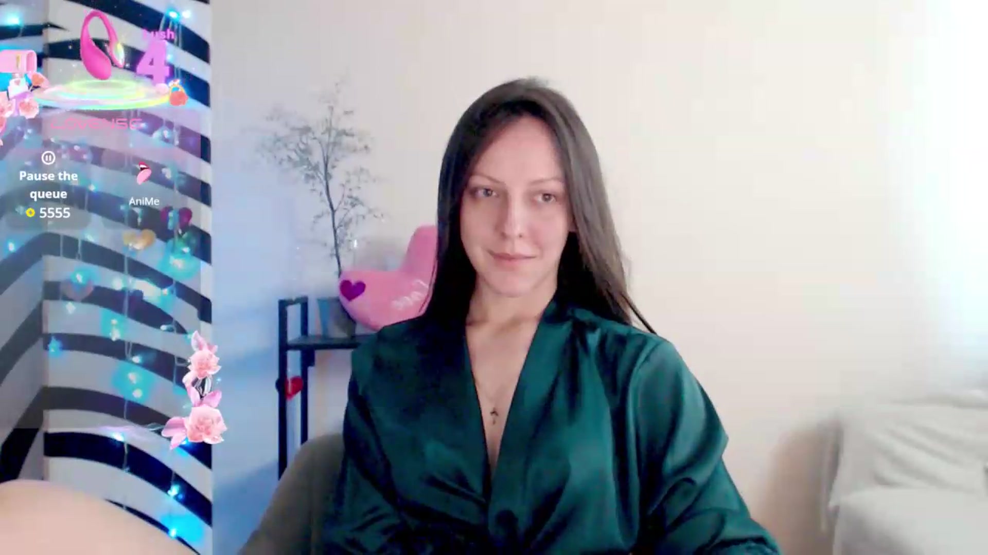 Gallery image thumbnail from BareflySi's myfreecams stream on, 08/03/2026, 11:10 image 5 of 20