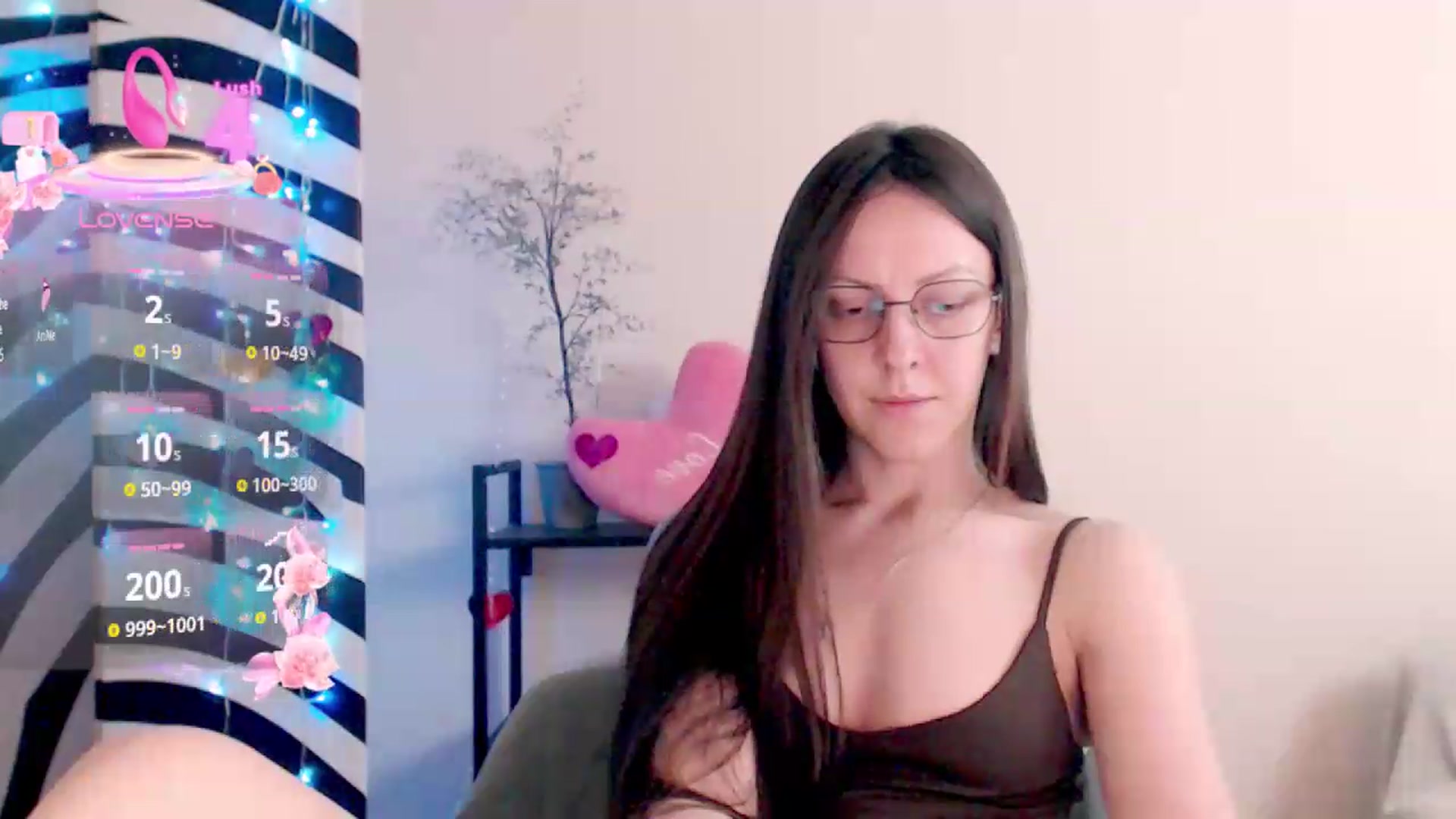 Gallery image thumbnail from BareflySi's myfreecams stream on, 08/04/2026, 12:03 image 17 of 20