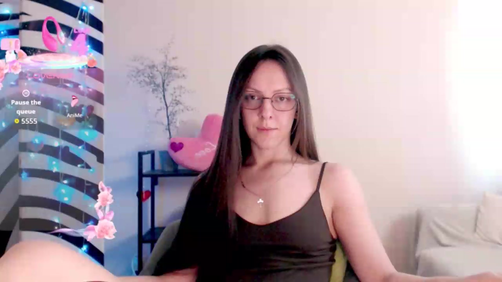 Gallery image thumbnail from BareflySi's myfreecams stream on, 08/04/2026, 13:16 image 12 of 20