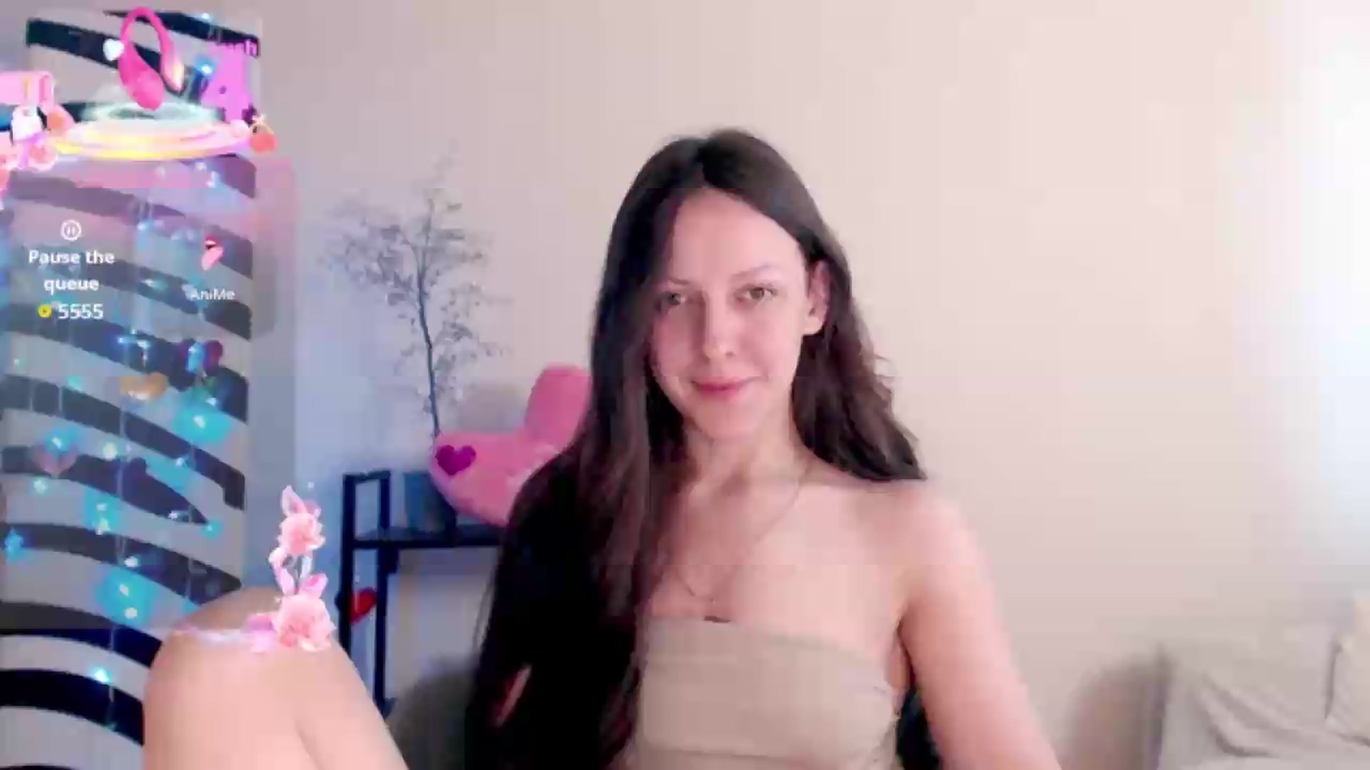 Gallery image thumbnail from BareflySi's myfreecams stream on, 08/05/2026, 09:49 image 18 of 20