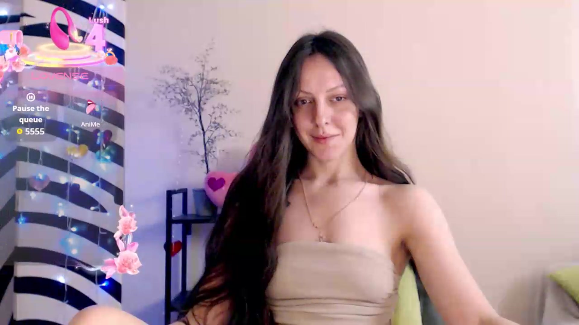 Gallery image thumbnail from BareflySi's myfreecams stream on, 08/05/2026, 11:37 image 7 of 20