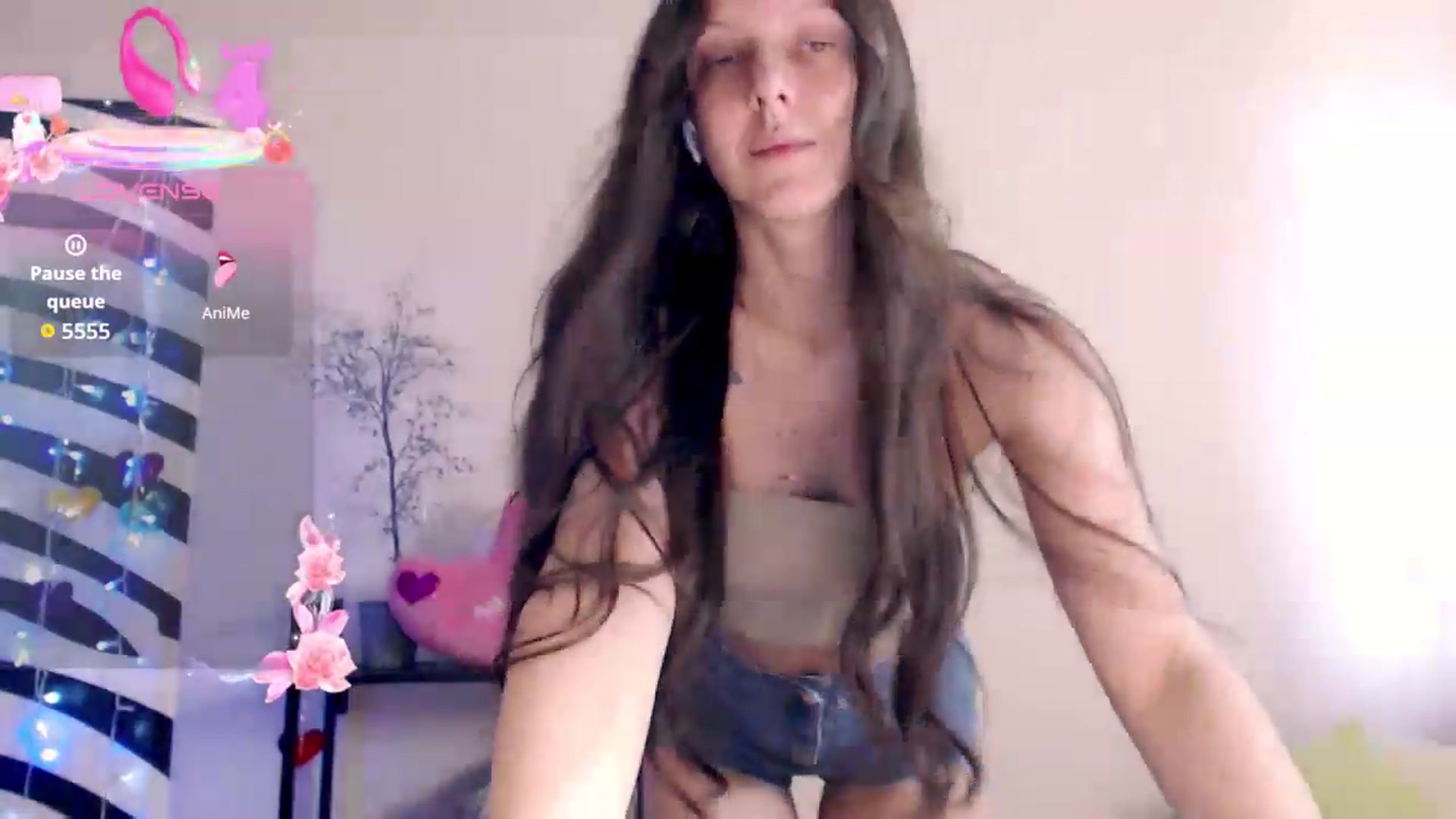 Gallery image thumbnail from BareflySi's myfreecams stream on, 08/05/2026, 11:37 image 12 of 20