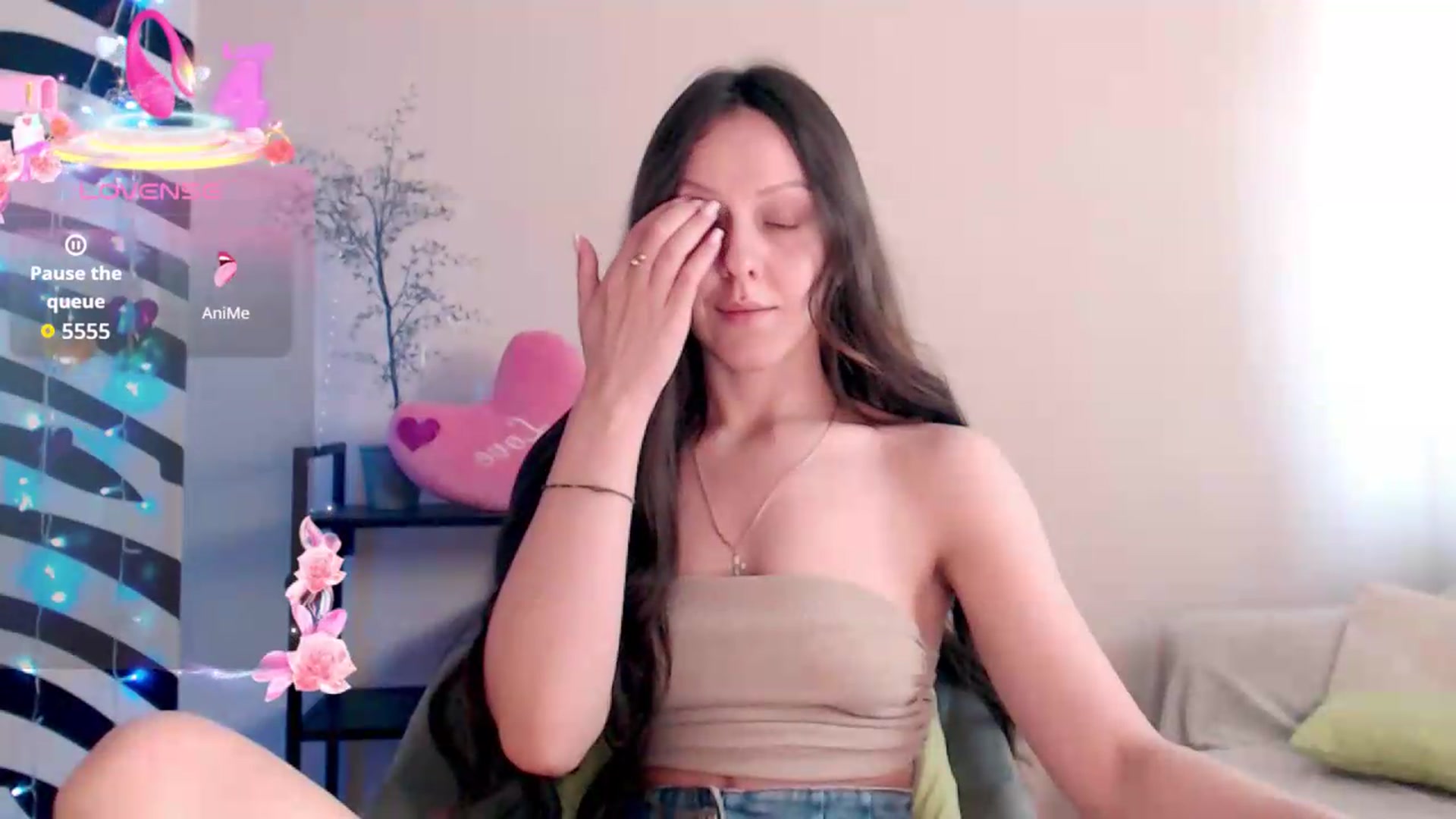 Gallery image thumbnail from BareflySi's myfreecams stream on, 08/05/2026, 12:55 image 2 of 20