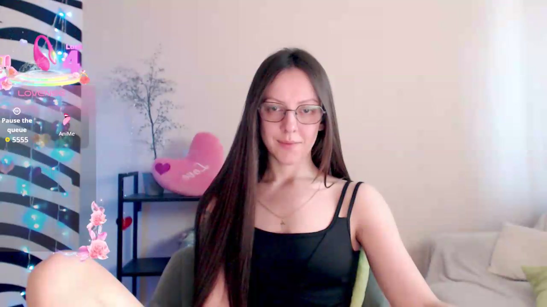 Gallery image thumbnail from BareflySi's myfreecams stream on, 08/06/2026, 10:14 image 5 of 20