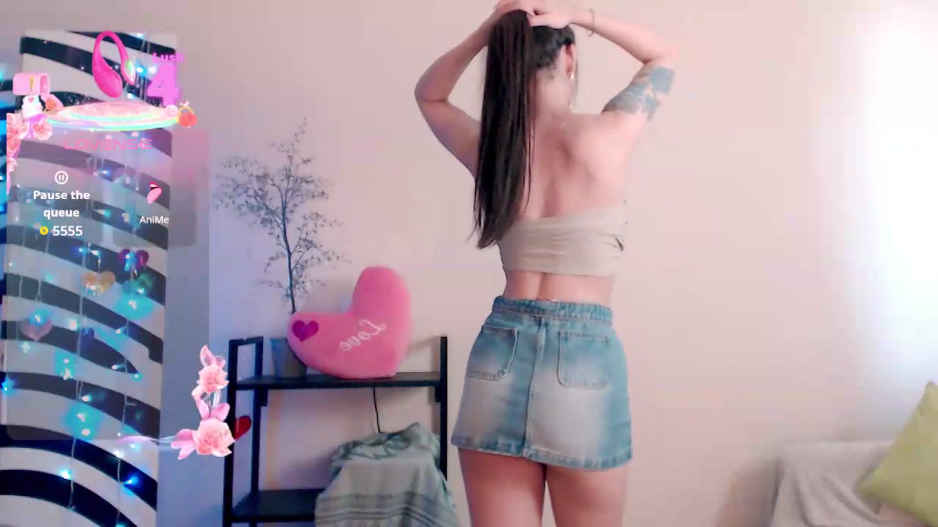 Gallery image thumbnail from BareflySi's myfreecams stream on, 08/07/2026, 11:39 image 8 of 20