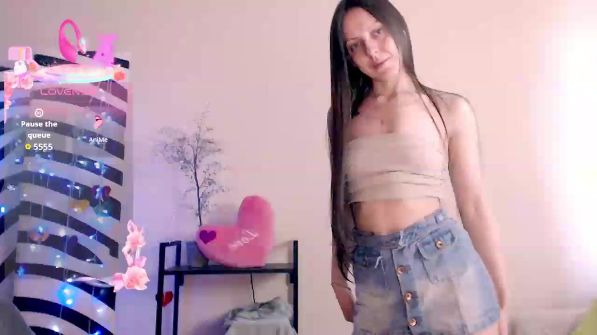 Gallery image thumbnail from BareflySi's myfreecams stream on, 08/07/2026, 11:54 image 11 of 20