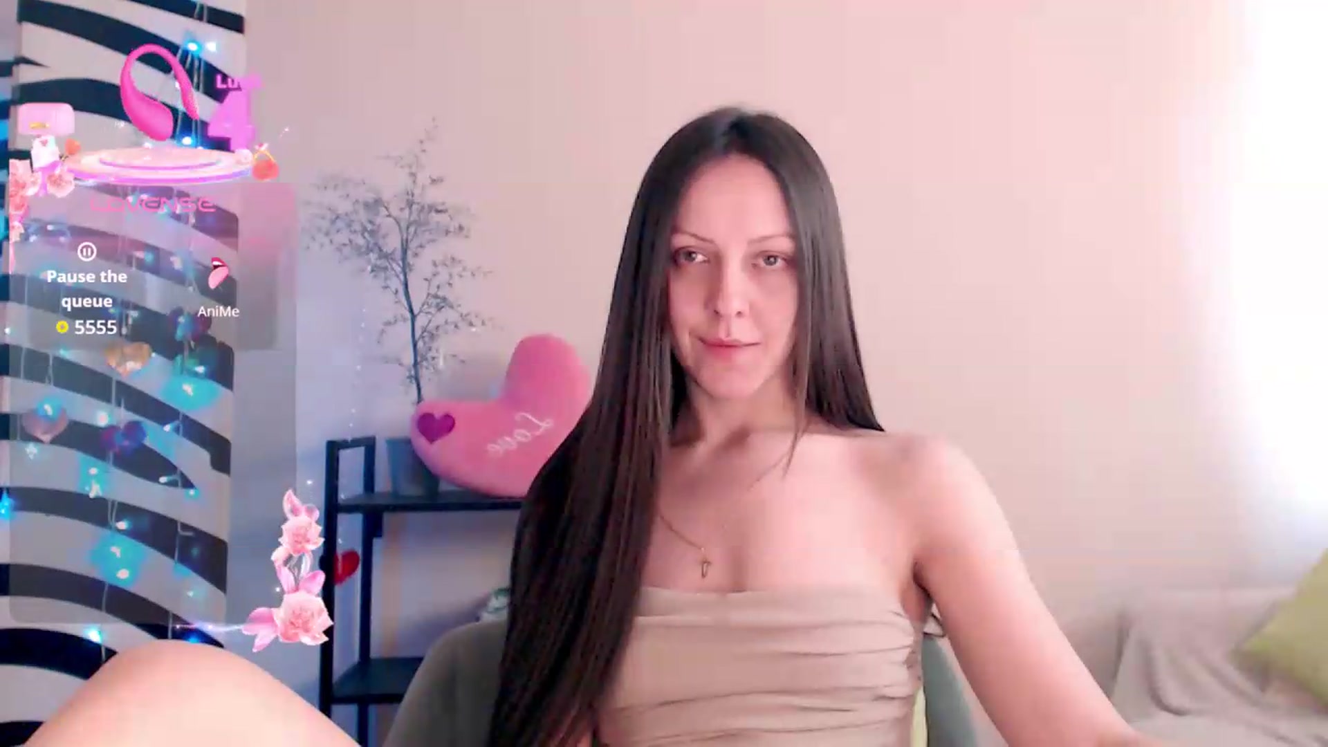Gallery image thumbnail from BareflySi's myfreecams stream on, 08/07/2026, 12:53 image 8 of 20