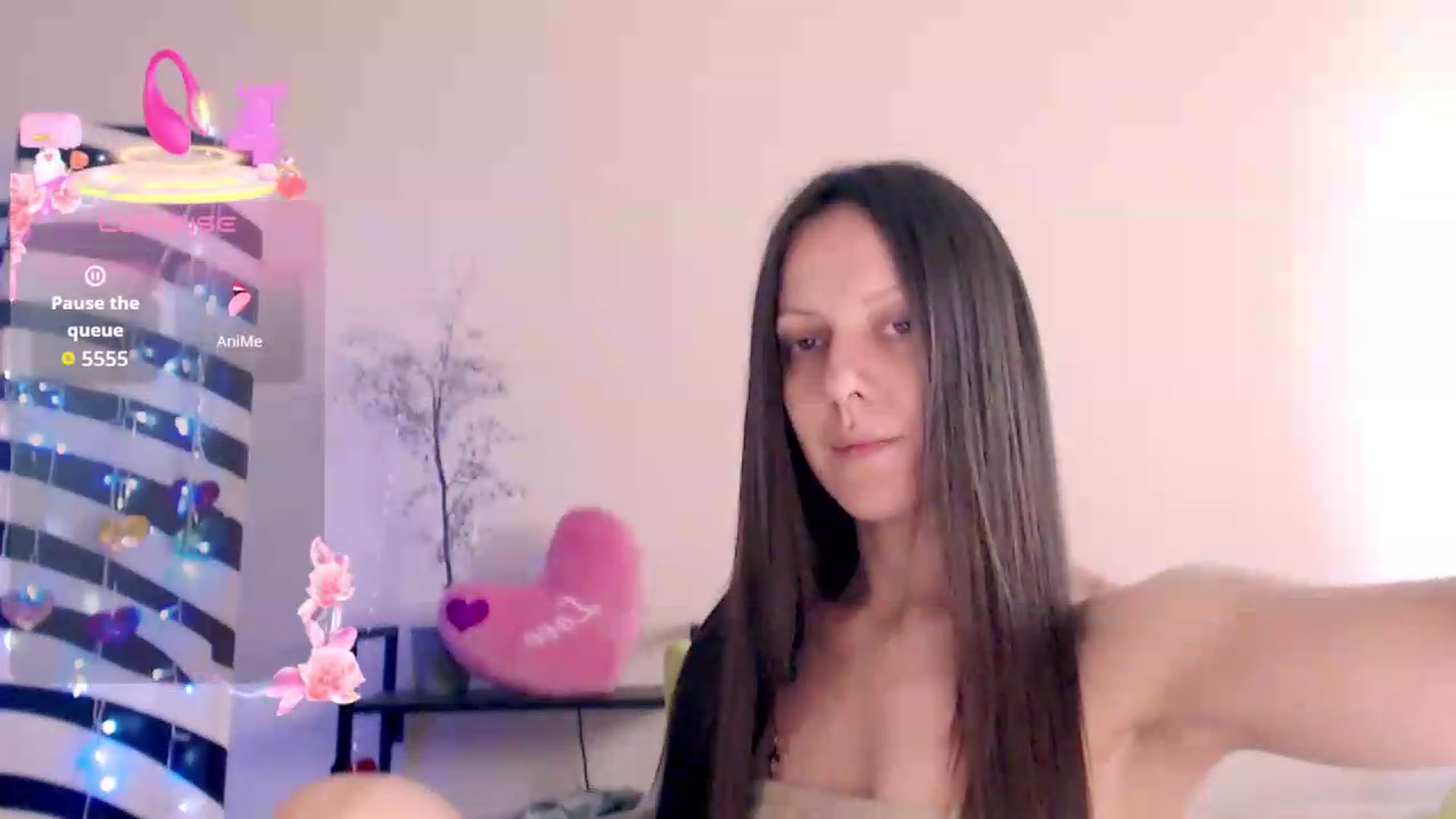 Gallery image thumbnail from BareflySi's myfreecams stream on, 08/07/2026, 12:53 image 5 of 20