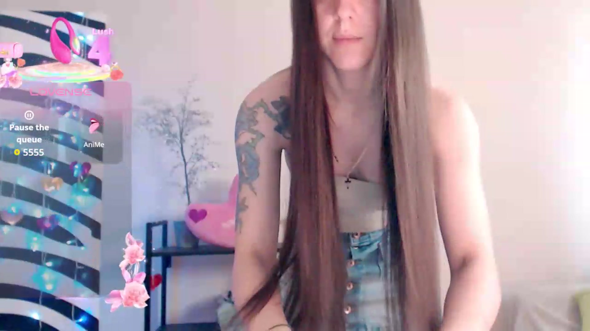 Gallery image thumbnail from BareflySi's myfreecams stream on, 08/08/2026, 10:51 image 11 of 20