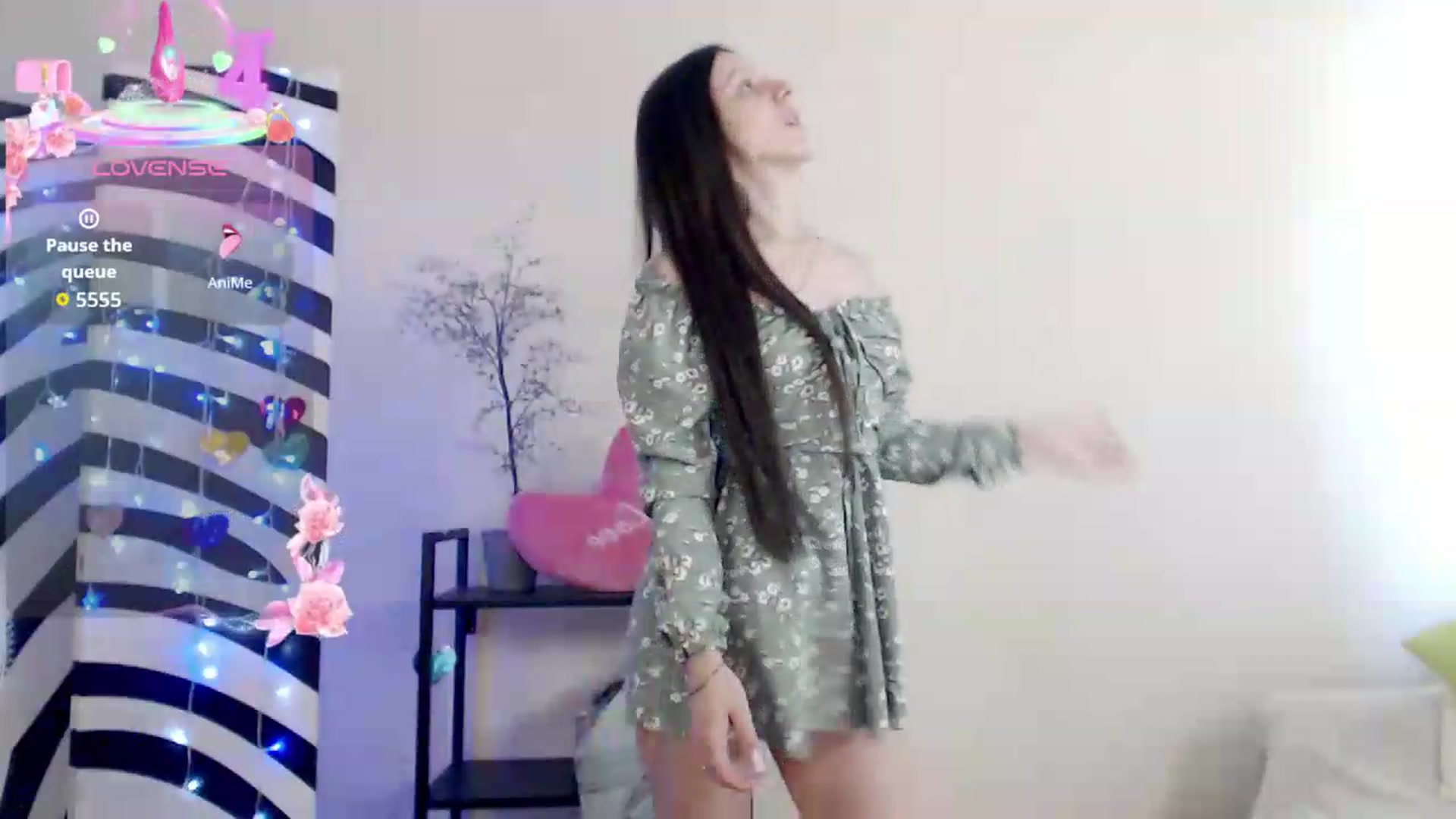 Gallery image thumbnail from BareflySi's myfreecams stream on, 08/09/2026, 12:49 image 12 of 20
