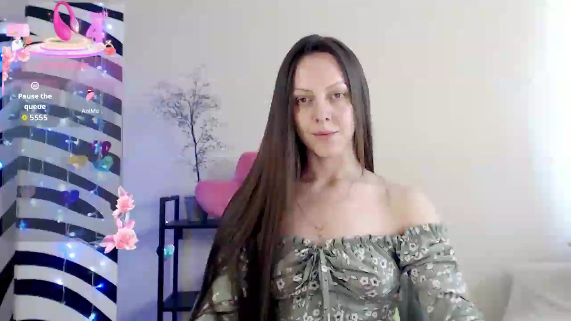 Gallery image thumbnail from BareflySi's myfreecams stream on, 08/09/2026, 12:49 image 16 of 20
