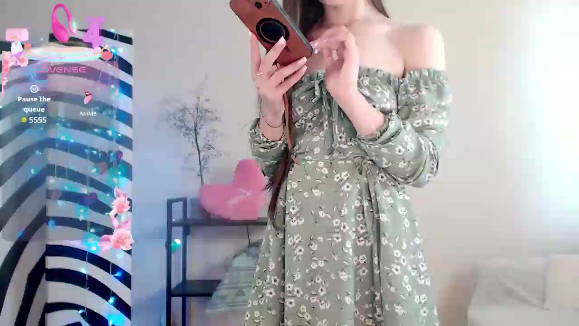 Gallery image thumbnail from BareflySi's myfreecams stream on, 08/10/2026, 12:15 image 2 of 20