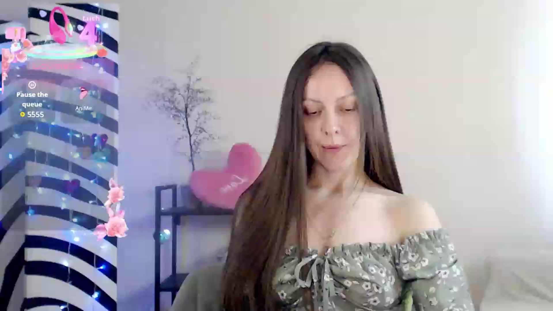 Gallery image thumbnail from BareflySi's myfreecams stream on, 08/10/2026, 12:15 image 15 of 20