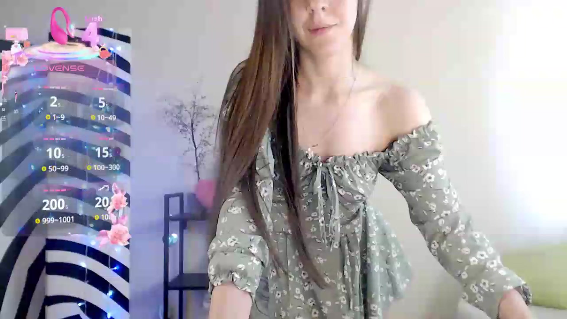 Gallery image thumbnail from BareflySi's myfreecams stream on, 08/10/2026, 13:23 image 2 of 20