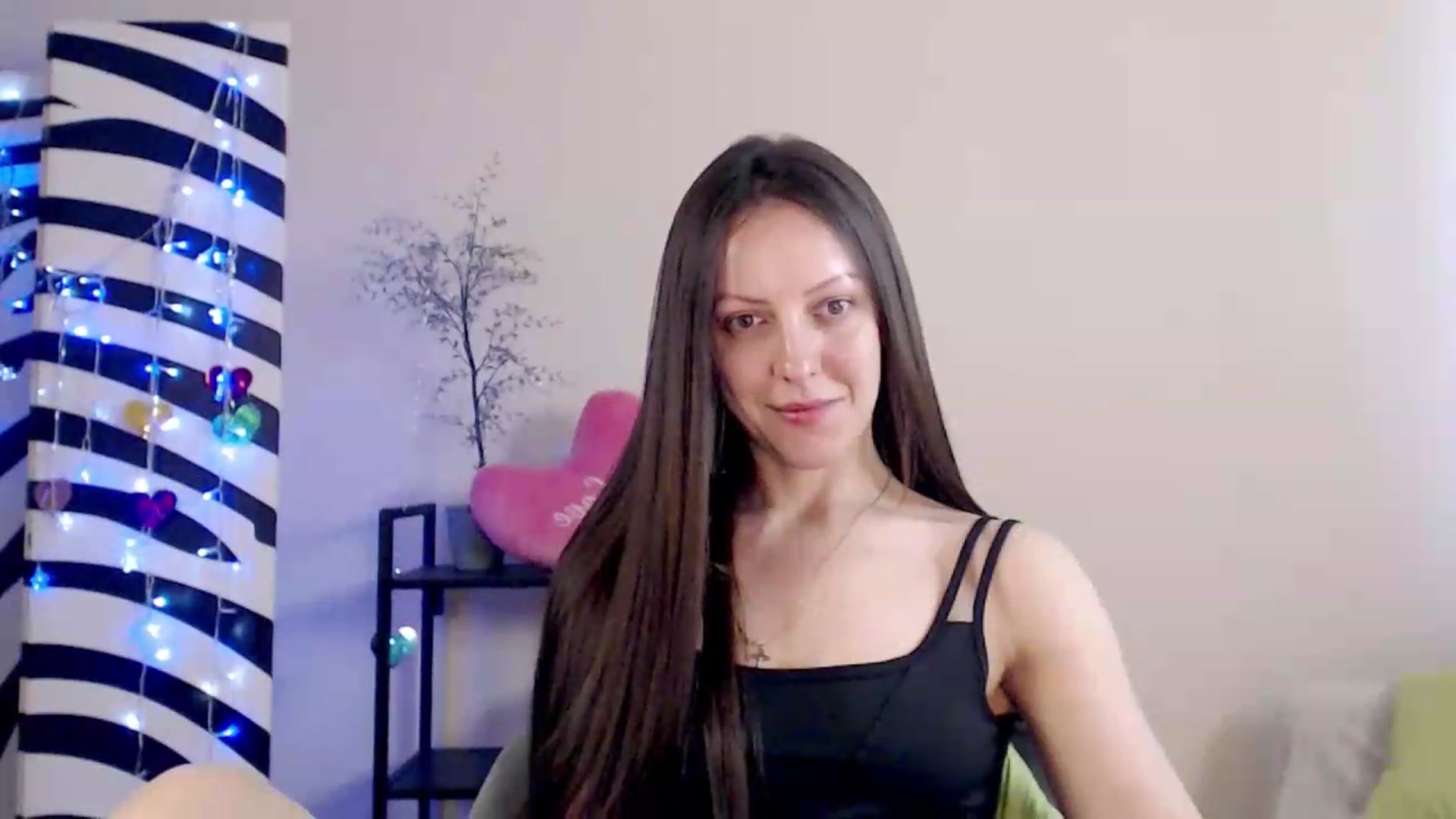 Gallery image thumbnail from BareflySi's myfreecams stream on, 08/11/2026, 09:59 image 3 of 20