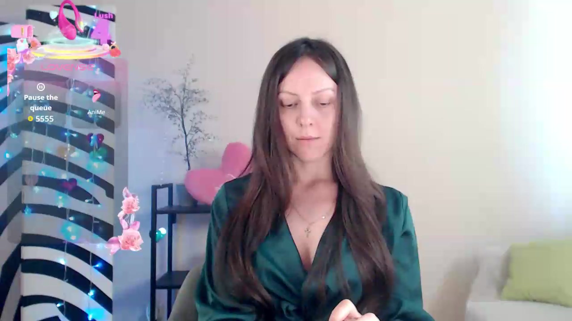 Gallery image thumbnail from BareflySi's myfreecams stream on, 08/14/2026, 12:17 image 7 of 20