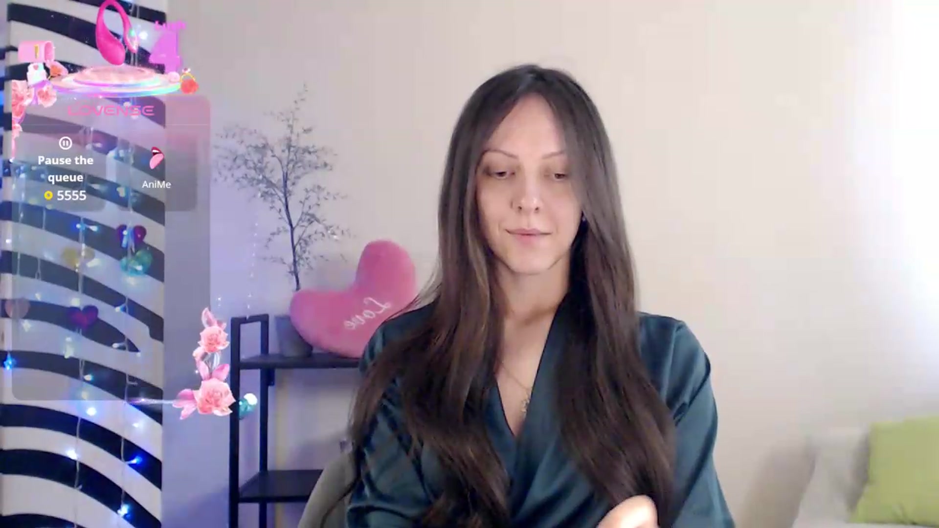 Gallery image thumbnail from BareflySi's myfreecams stream on, 08/14/2026, 12:17 image 16 of 20