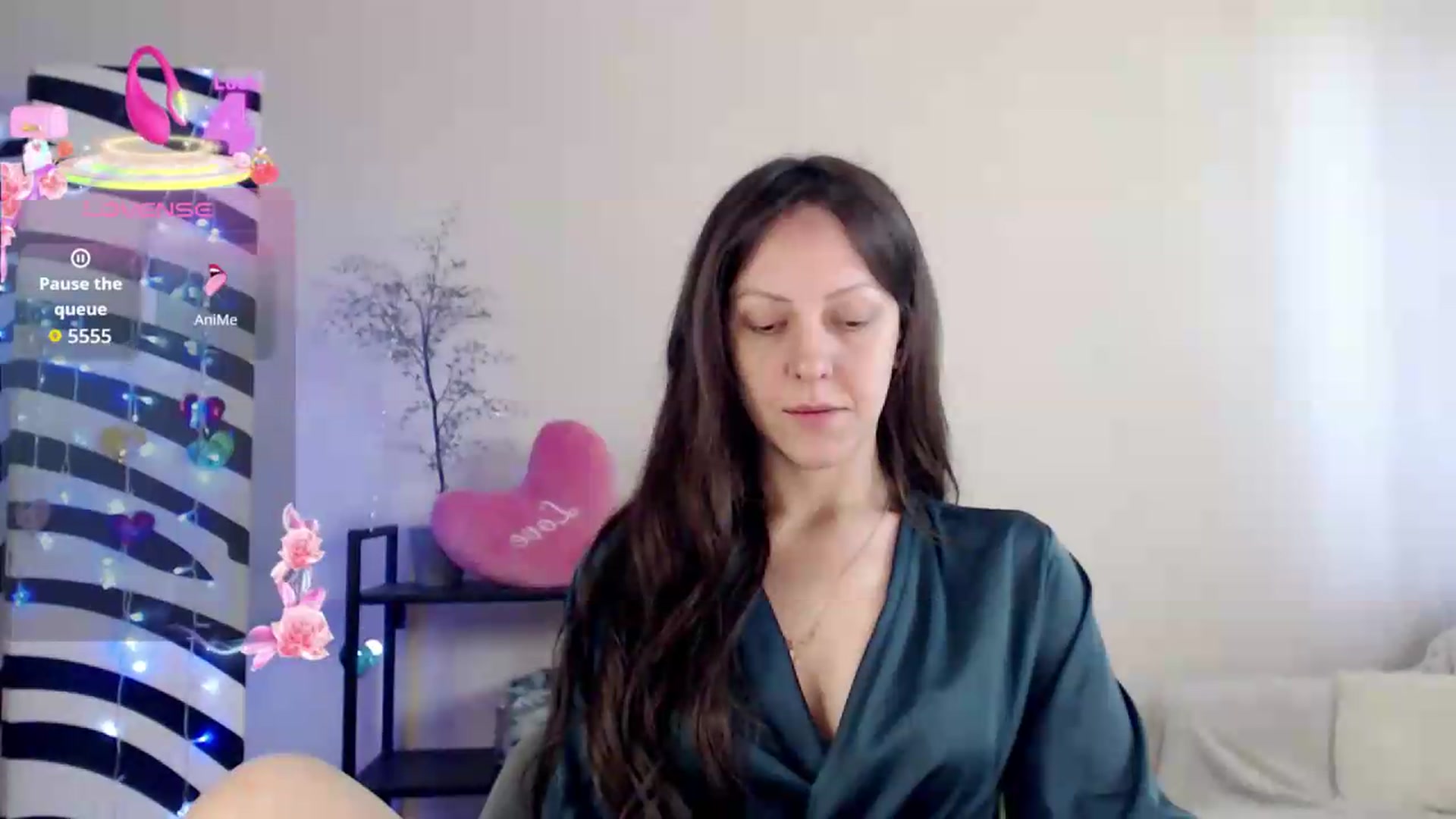 Gallery image thumbnail from BareflySi's myfreecams stream on, 08/16/2026, 09:59 image 4 of 20
