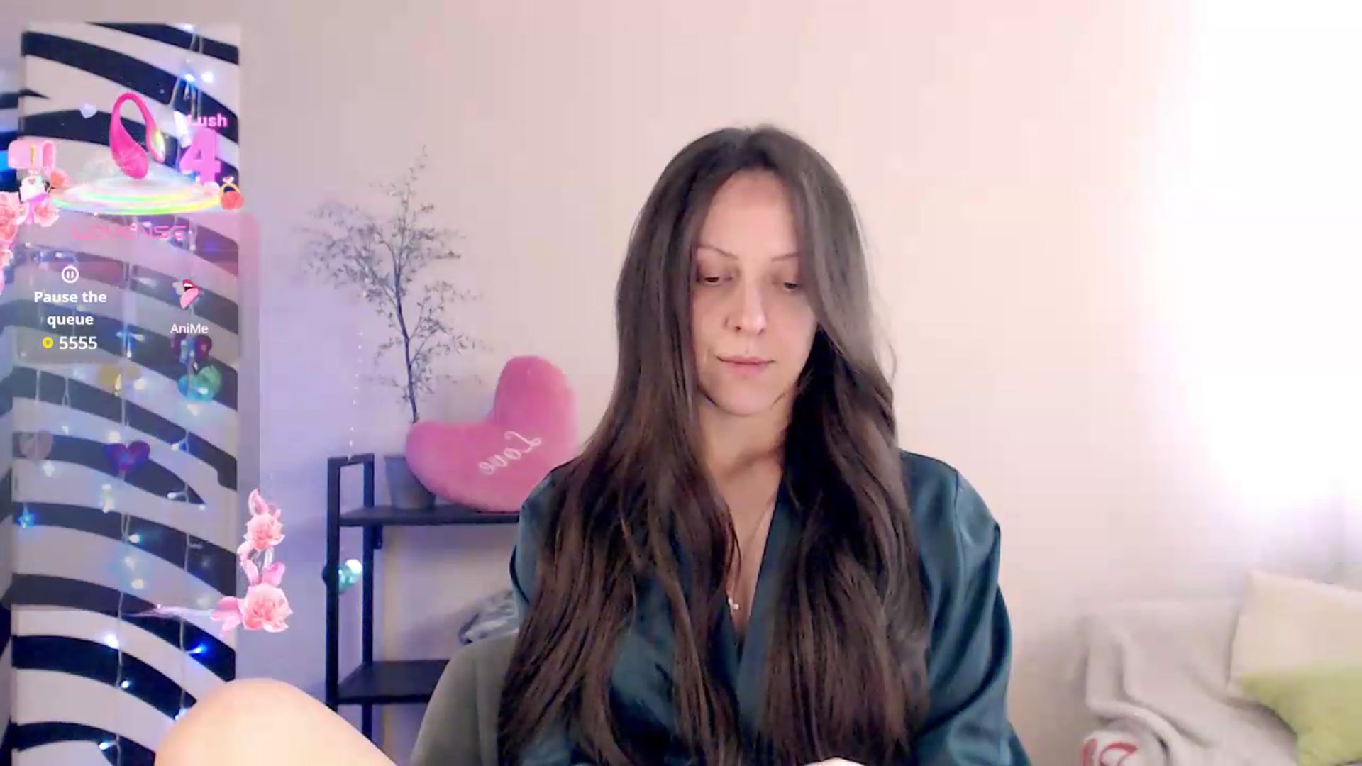 Gallery image thumbnail from BareflySi's myfreecams stream on, 08/16/2026, 12:55 image 8 of 20