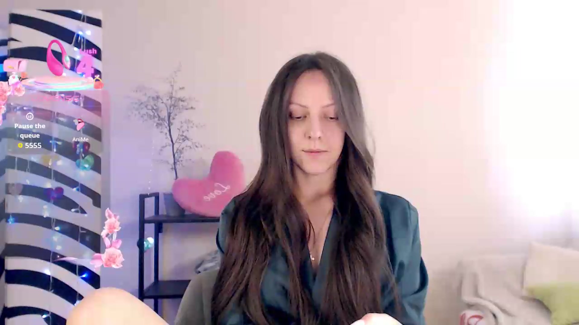 Gallery image thumbnail from BareflySi's myfreecams stream on, 08/16/2026, 12:55 image 6 of 20