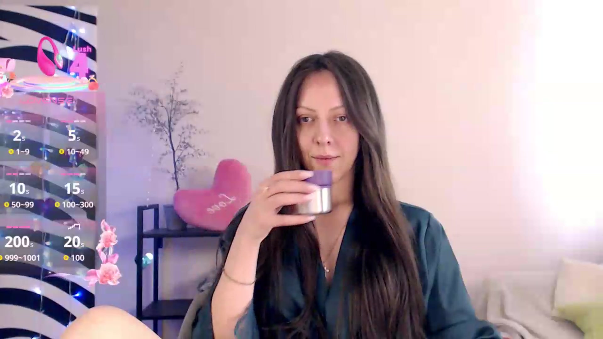 Gallery image thumbnail from BareflySi's myfreecams stream on, 08/16/2026, 12:55 image 2 of 20