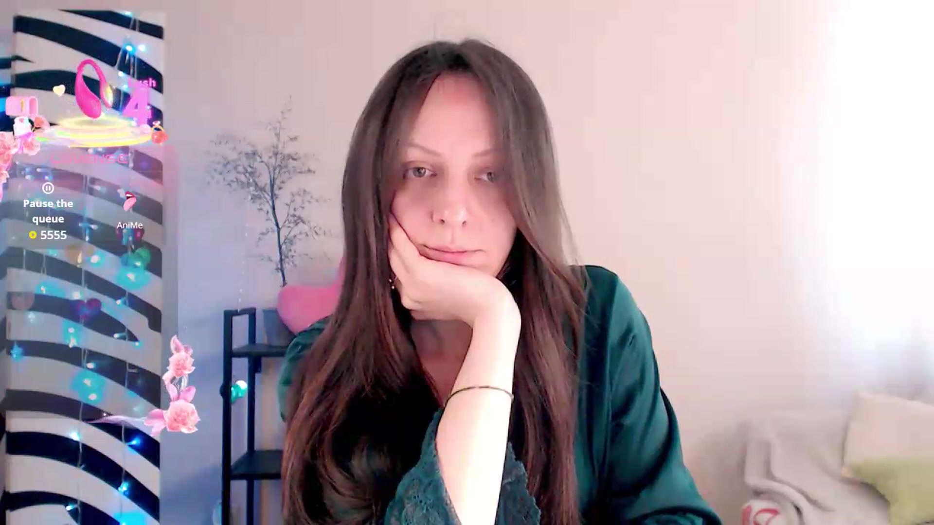 Gallery image thumbnail from BareflySi's myfreecams stream on, 08/16/2026, 12:55 image 11 of 20