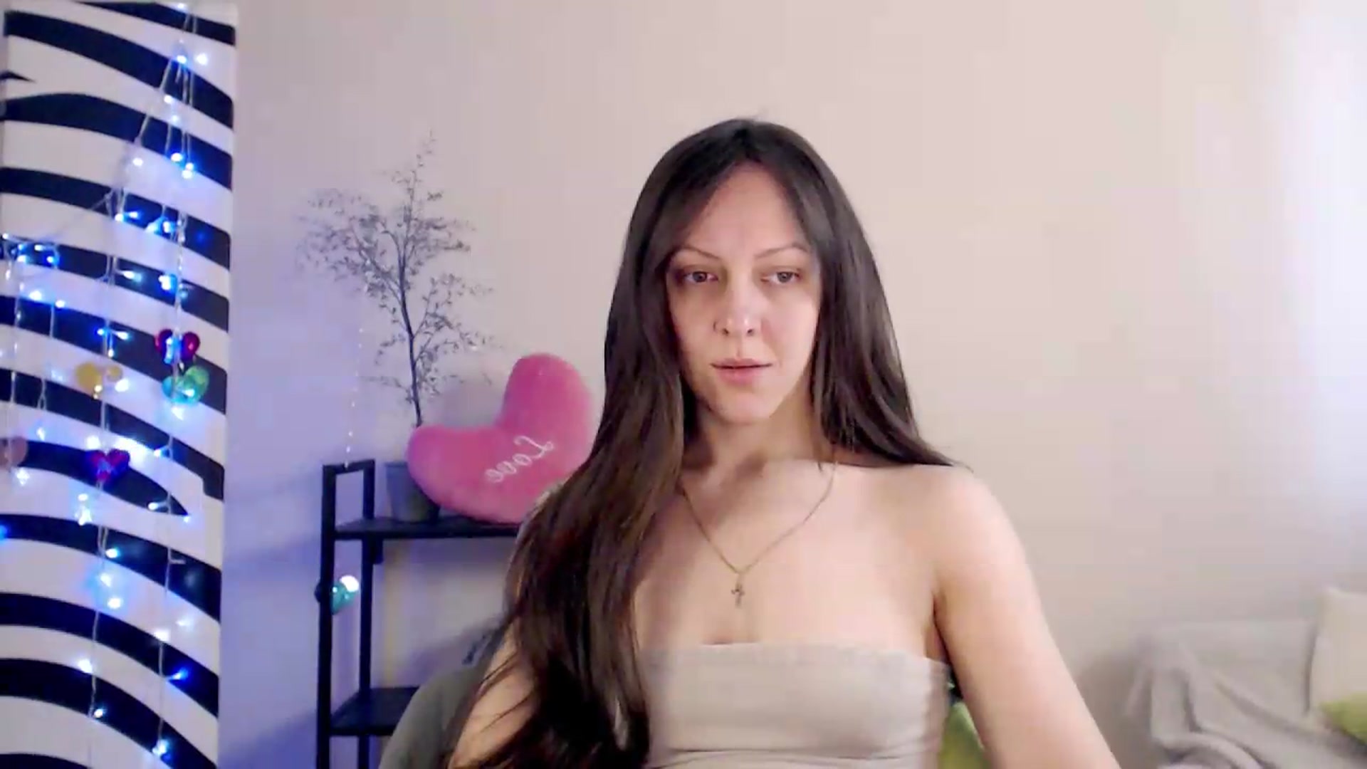 Gallery image thumbnail from BareflySi's myfreecams stream on, 08/18/2026, 09:20 image 8 of 20