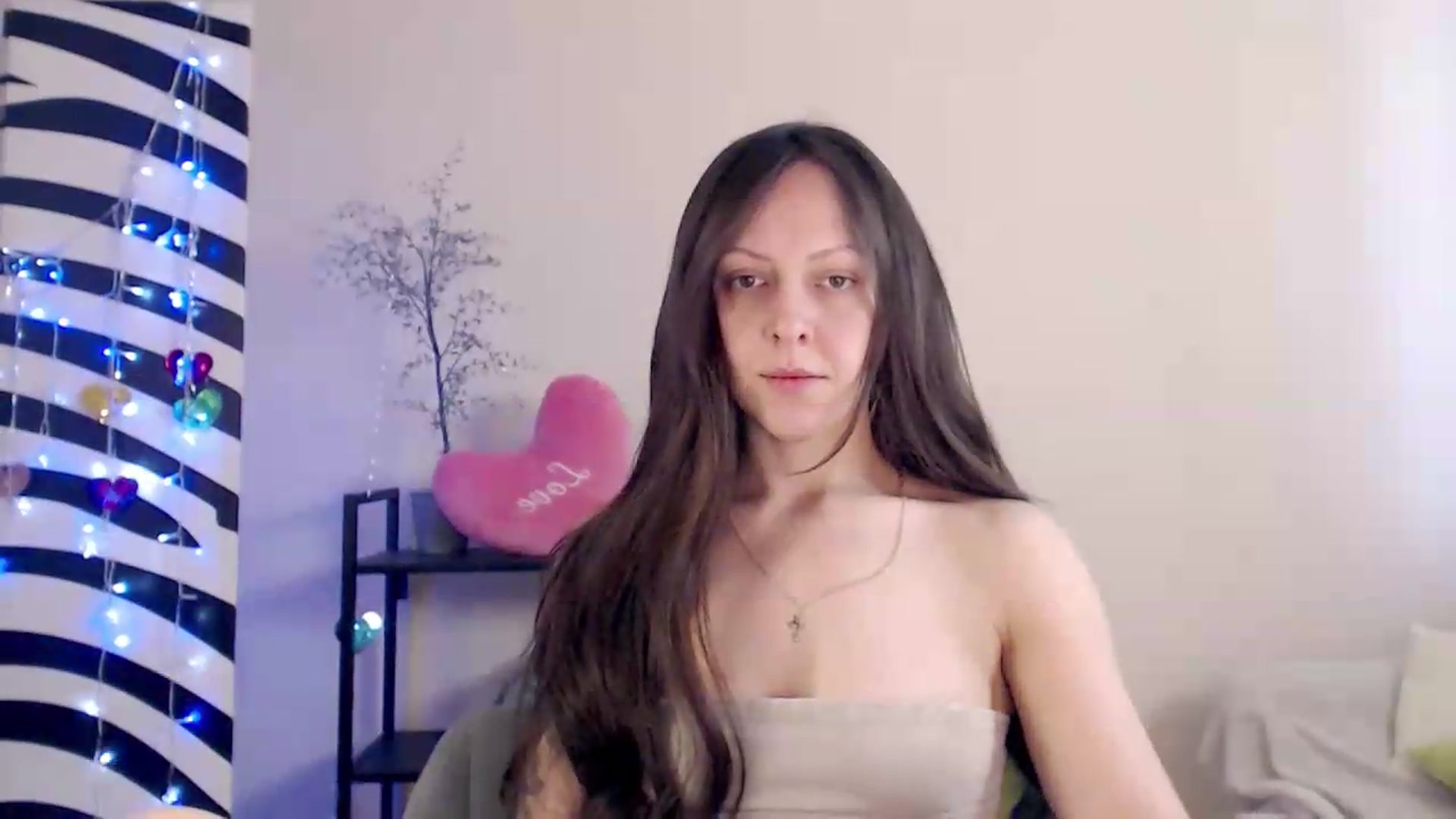 Gallery image thumbnail from BareflySi's myfreecams stream on, 08/18/2026, 09:20 image 12 of 20