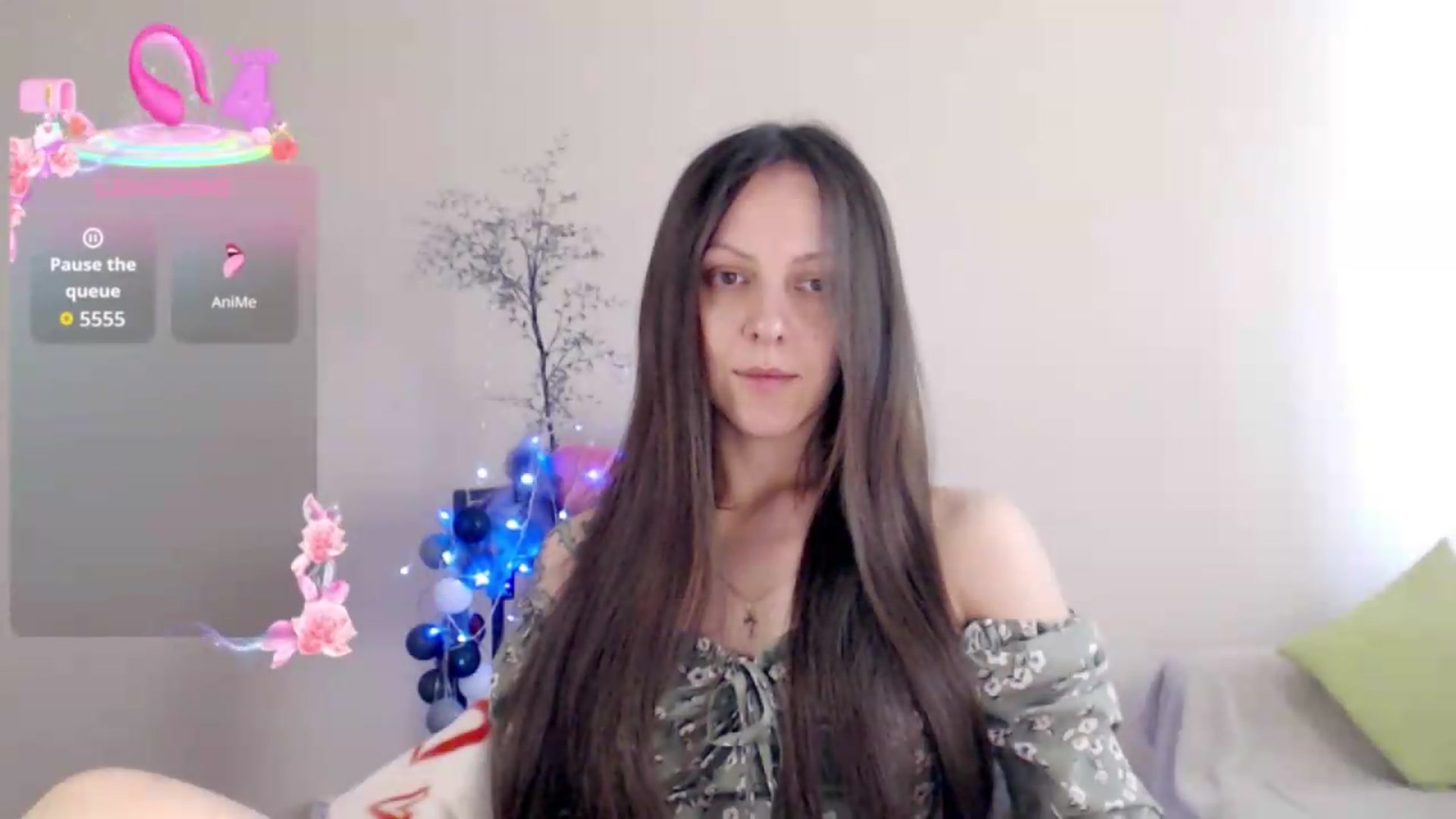 Gallery image thumbnail from BareflySi's myfreecams stream on, 08/20/2026, 12:31 image 9 of 20
