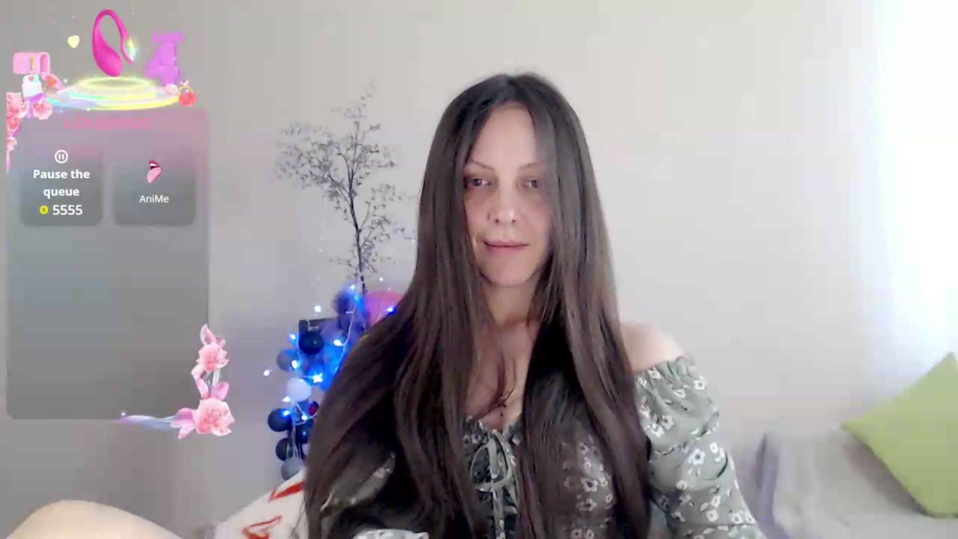 Gallery image thumbnail from BareflySi's myfreecams stream on, 08/20/2026, 12:31 image 2 of 20