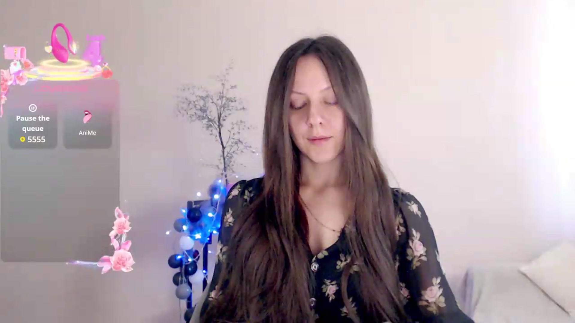 Gallery image thumbnail from BareflySi's myfreecams stream on, 08/21/2026, 11:18 image 12 of 20