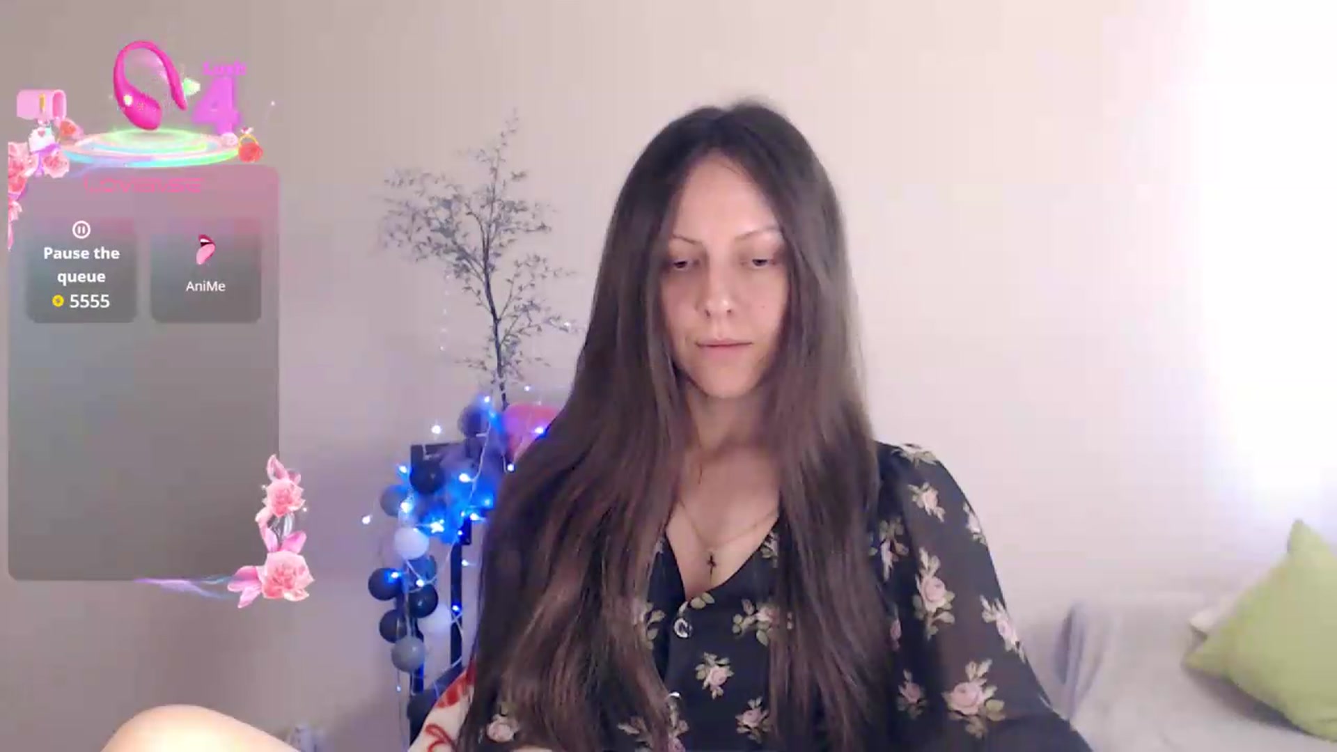 Gallery image thumbnail from BareflySi's myfreecams stream on, 08/22/2026, 11:55 image 5 of 20