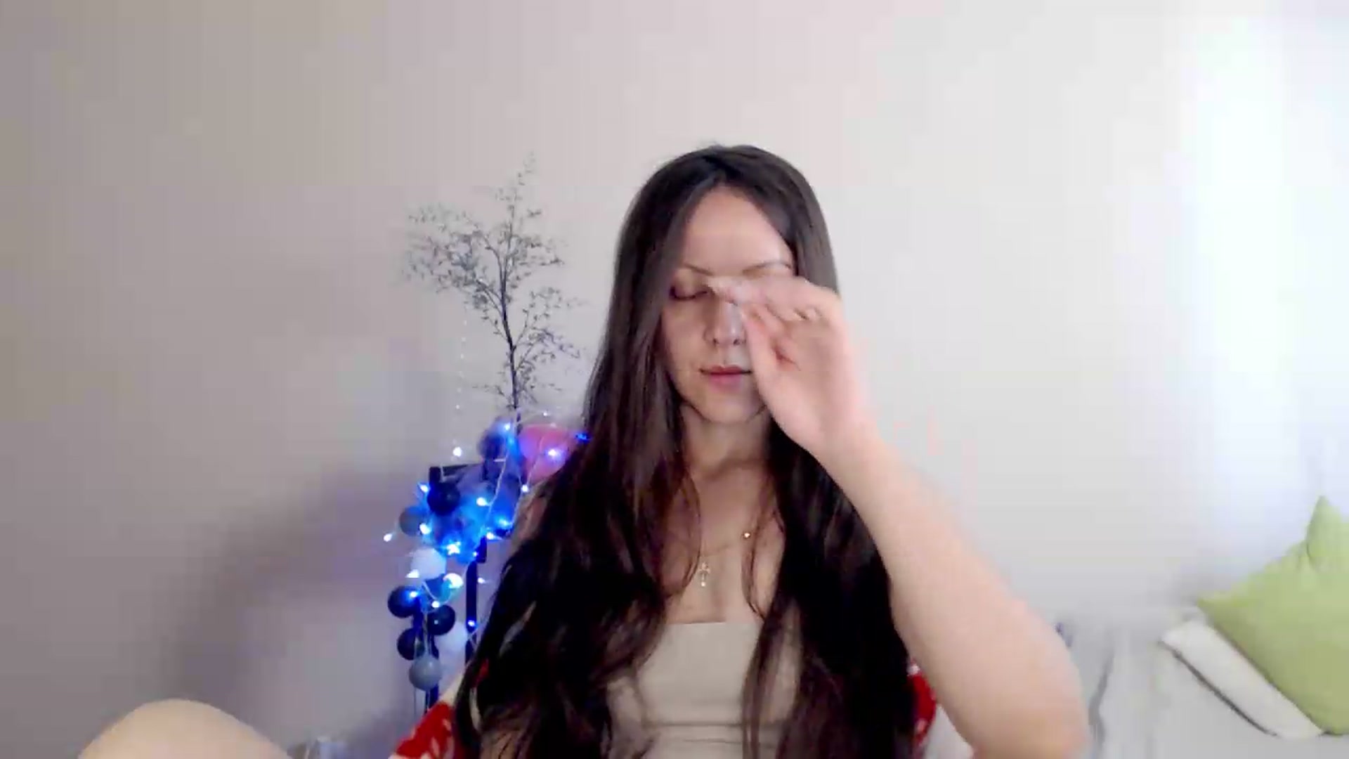 Gallery image thumbnail from BareflySi's myfreecams stream on, 08/25/2026, 10:08 image 9 of 20