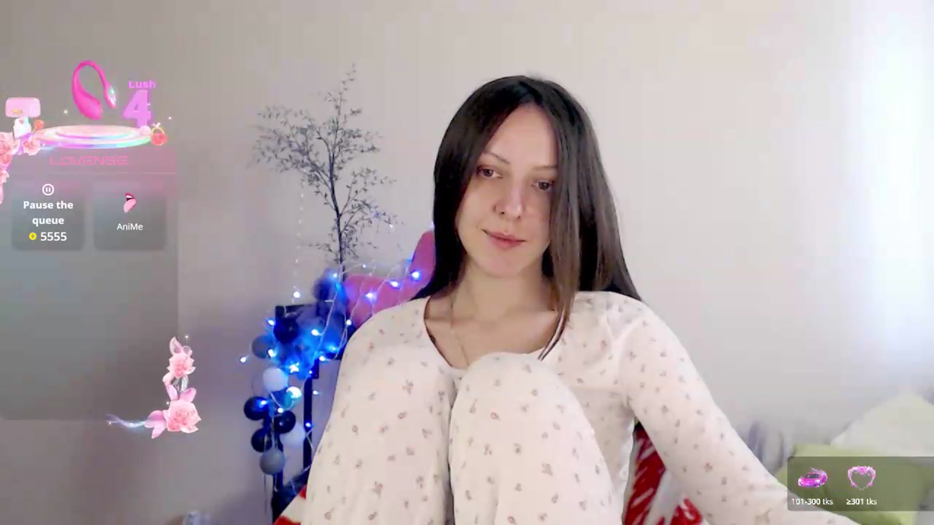 Gallery image thumbnail from BareflySi's myfreecams stream on, 08/25/2026, 11:37 image 15 of 20
