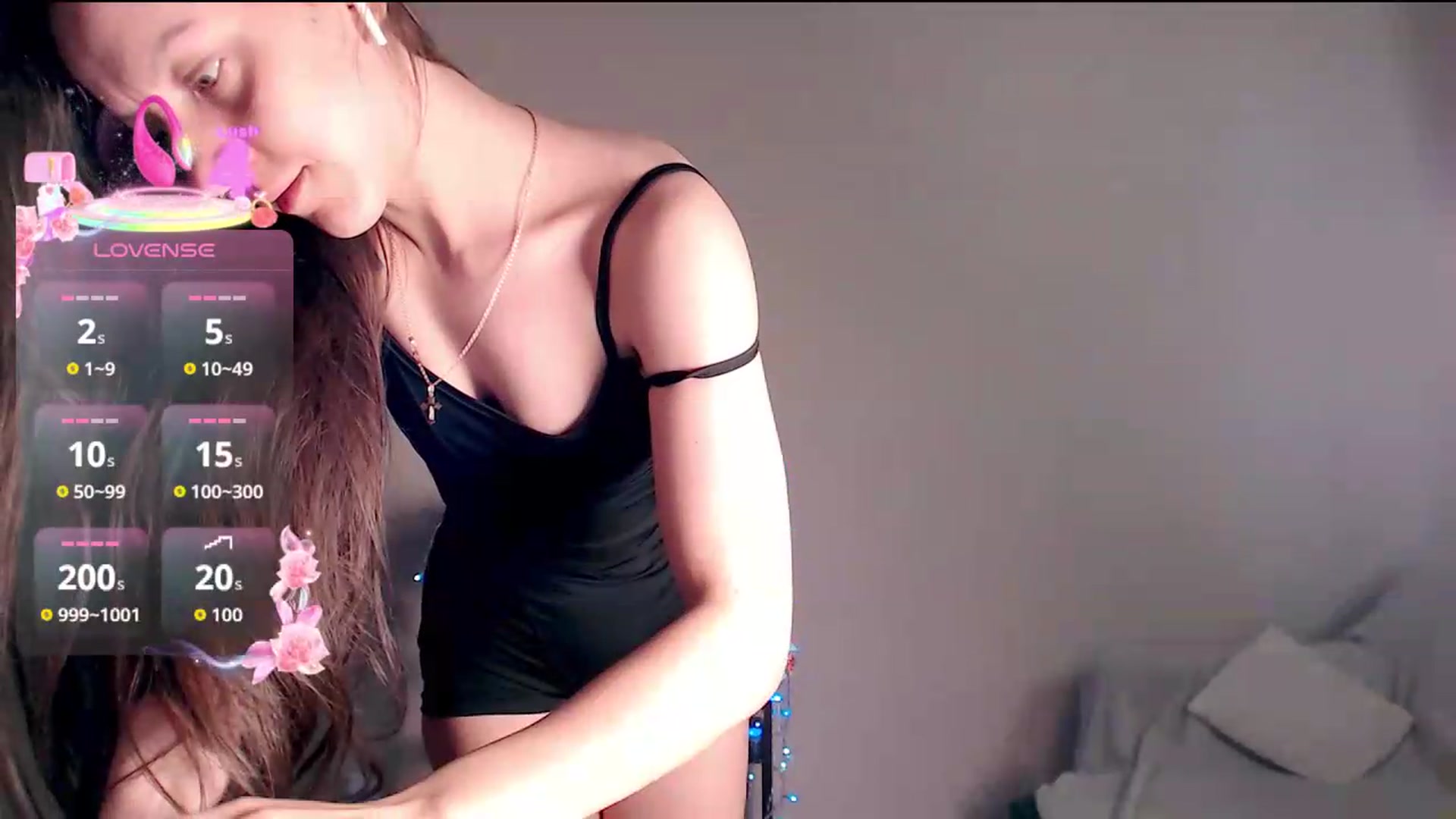 Gallery image thumbnail from BareflySi's myfreecams stream on, 08/26/2026, 17:55 image 19 of 20
