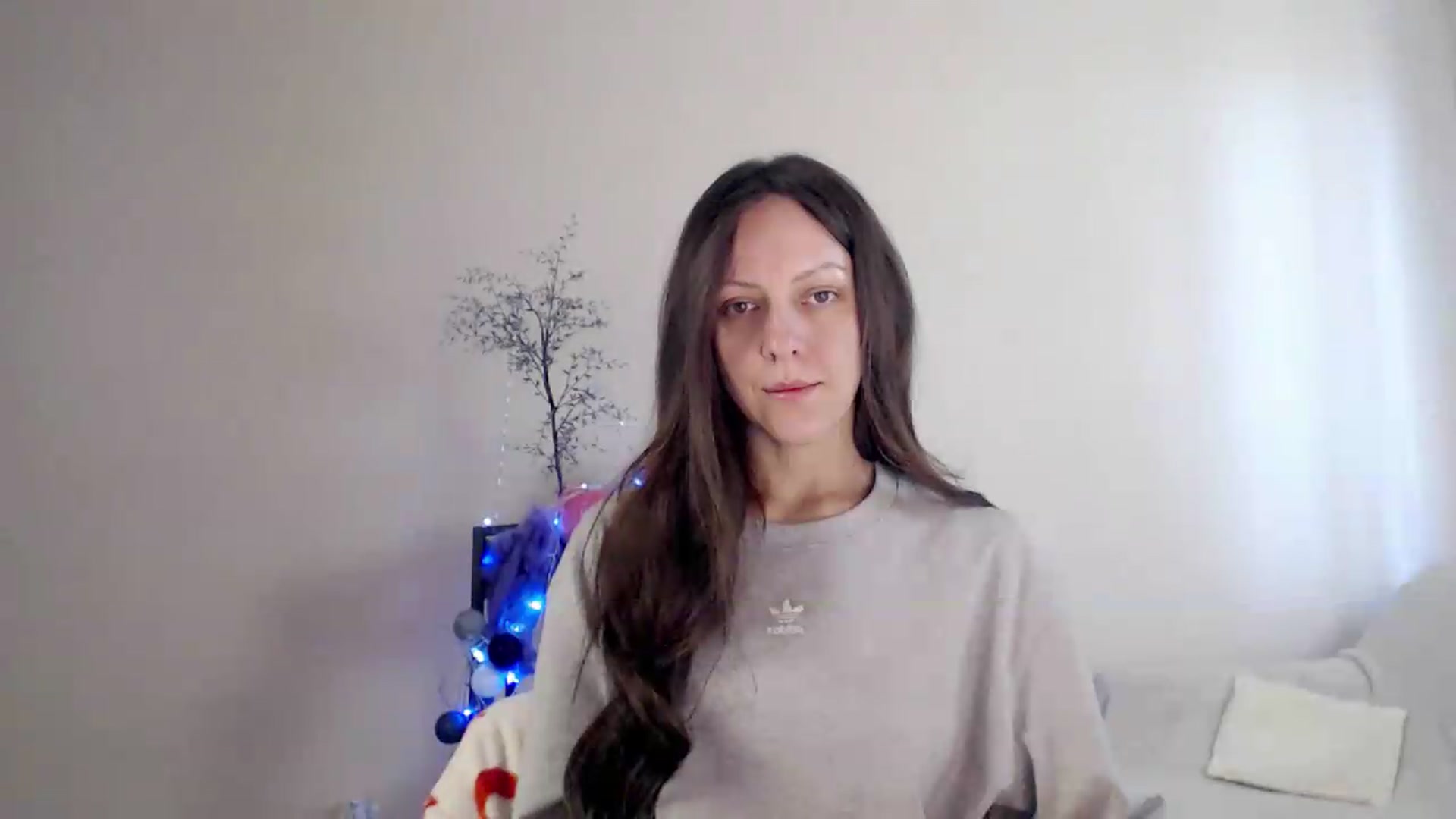 Gallery image thumbnail from BareflySi's myfreecams stream on, 08/31/2026, 09:59 image 17 of 20