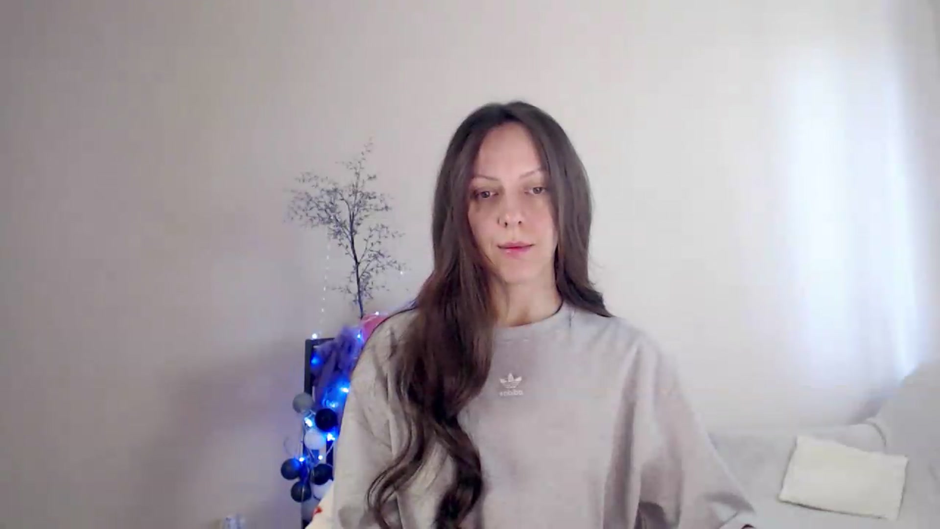 Gallery image thumbnail from BareflySi's myfreecams stream on, 08/31/2026, 09:59 image 6 of 20