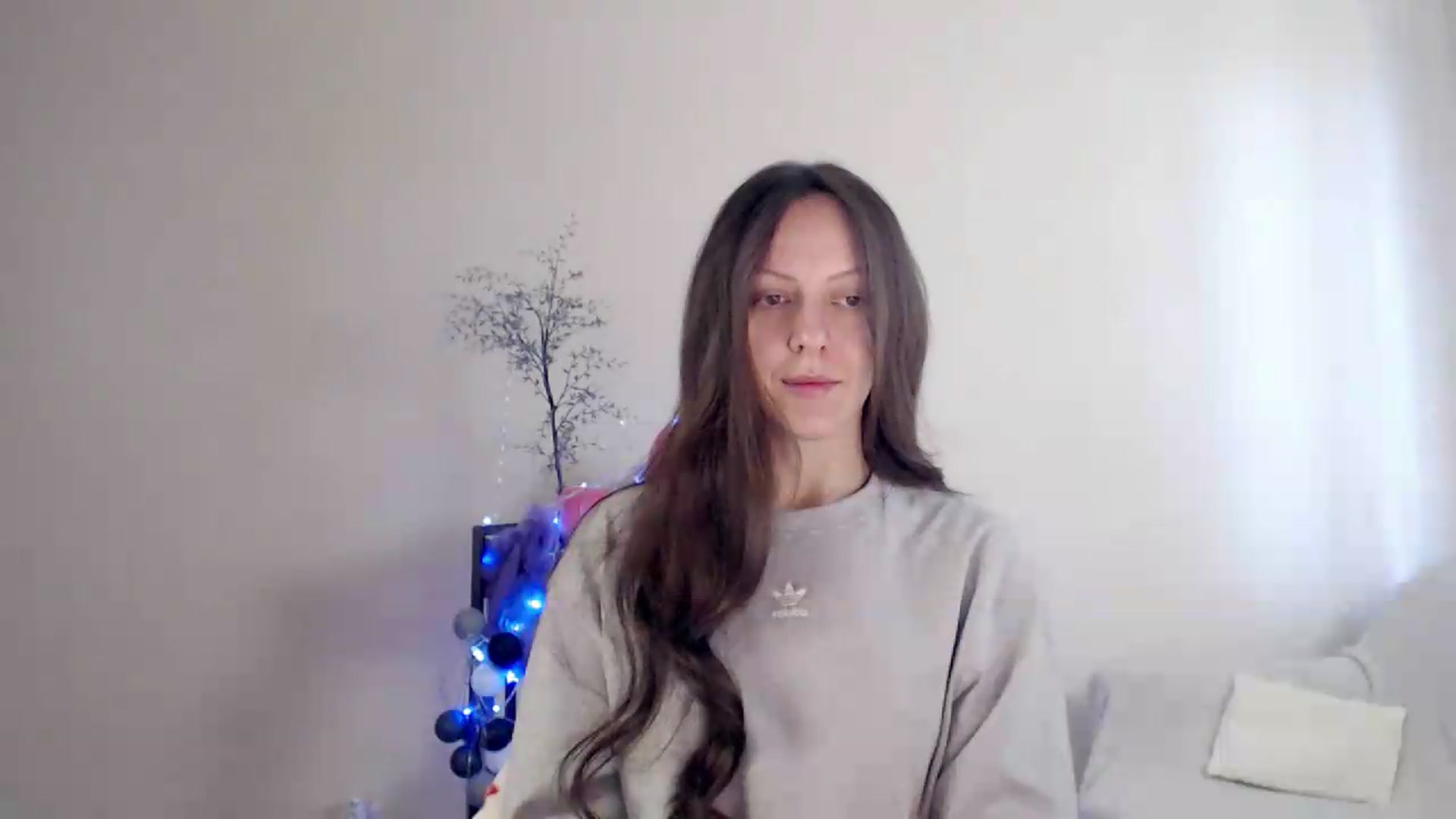 Gallery image thumbnail from BareflySi's myfreecams stream on, 08/31/2026, 09:59 image 7 of 20