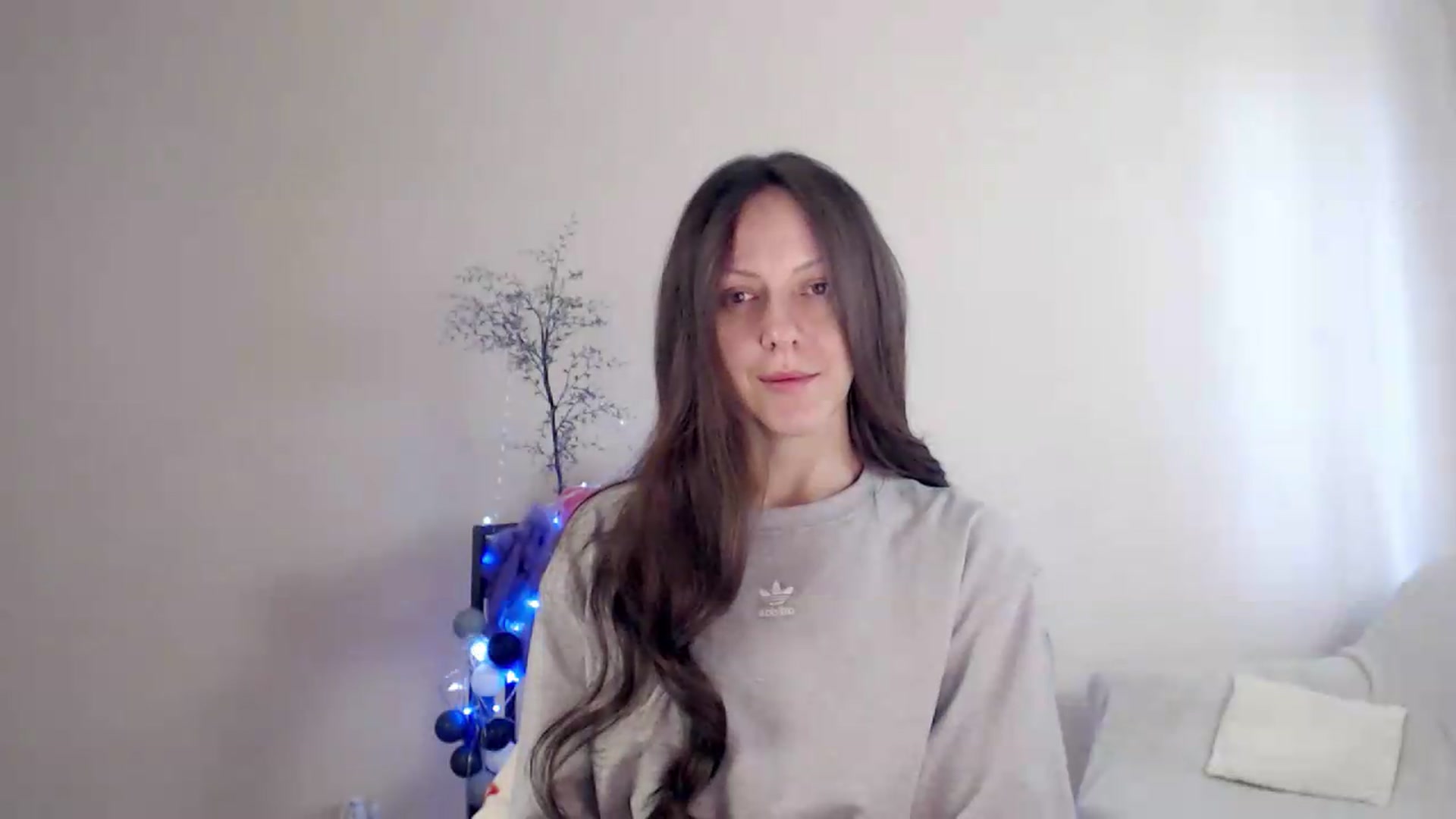 Gallery image thumbnail from BareflySi's myfreecams stream on, 08/31/2026, 09:59 image 5 of 20