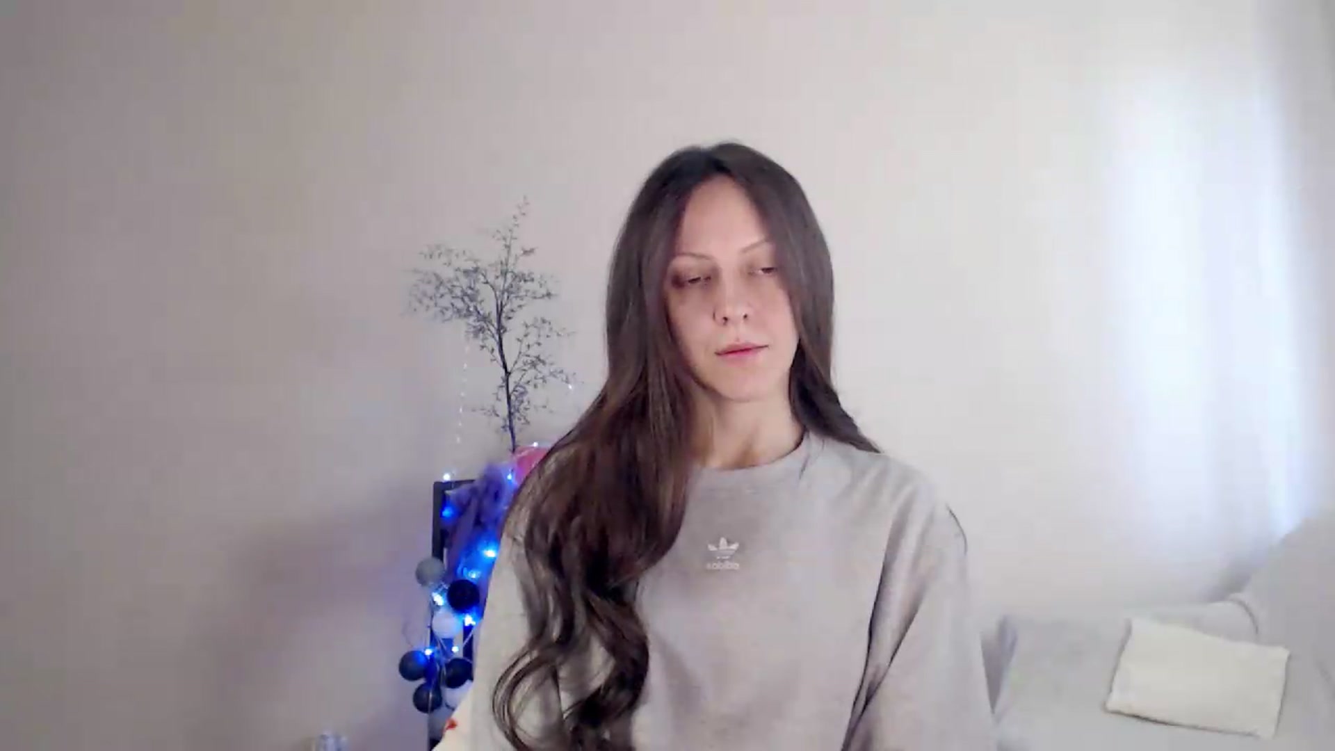 Gallery image thumbnail from BareflySi's myfreecams stream on, 08/31/2026, 09:59 image 3 of 20