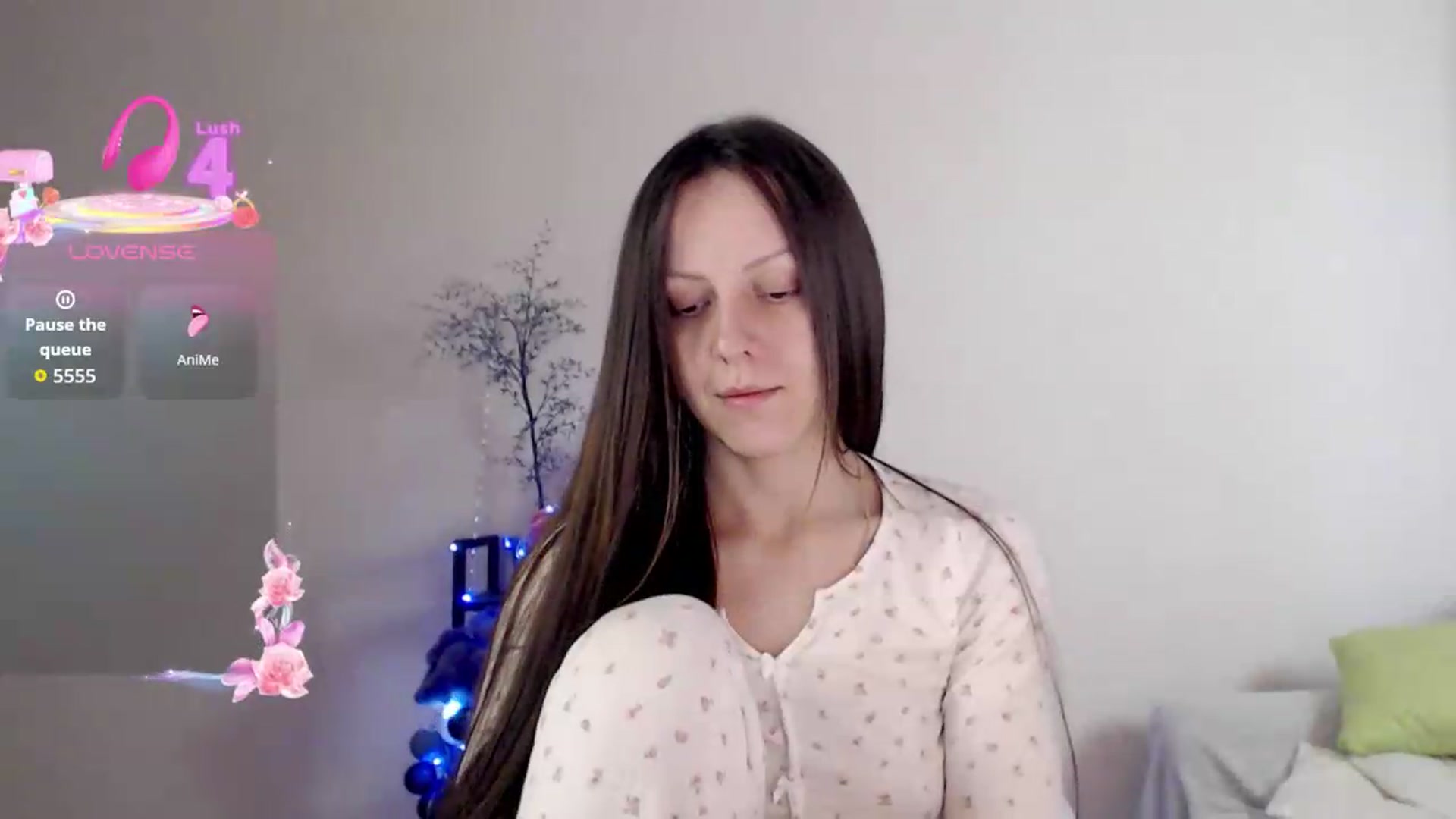 Gallery image thumbnail from BareflySi's myfreecams stream on, 09/15/2026, 12:29 image 16 of 20
