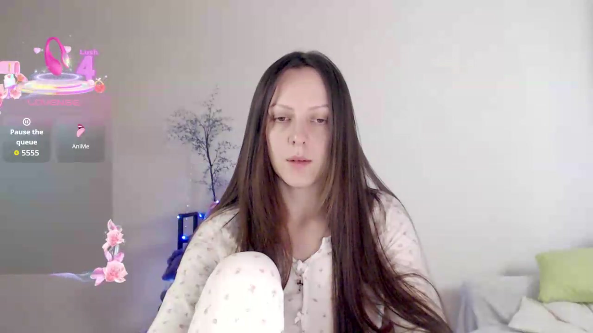 Gallery image thumbnail from BareflySi's myfreecams stream on, 09/15/2026, 13:03 image 17 of 20