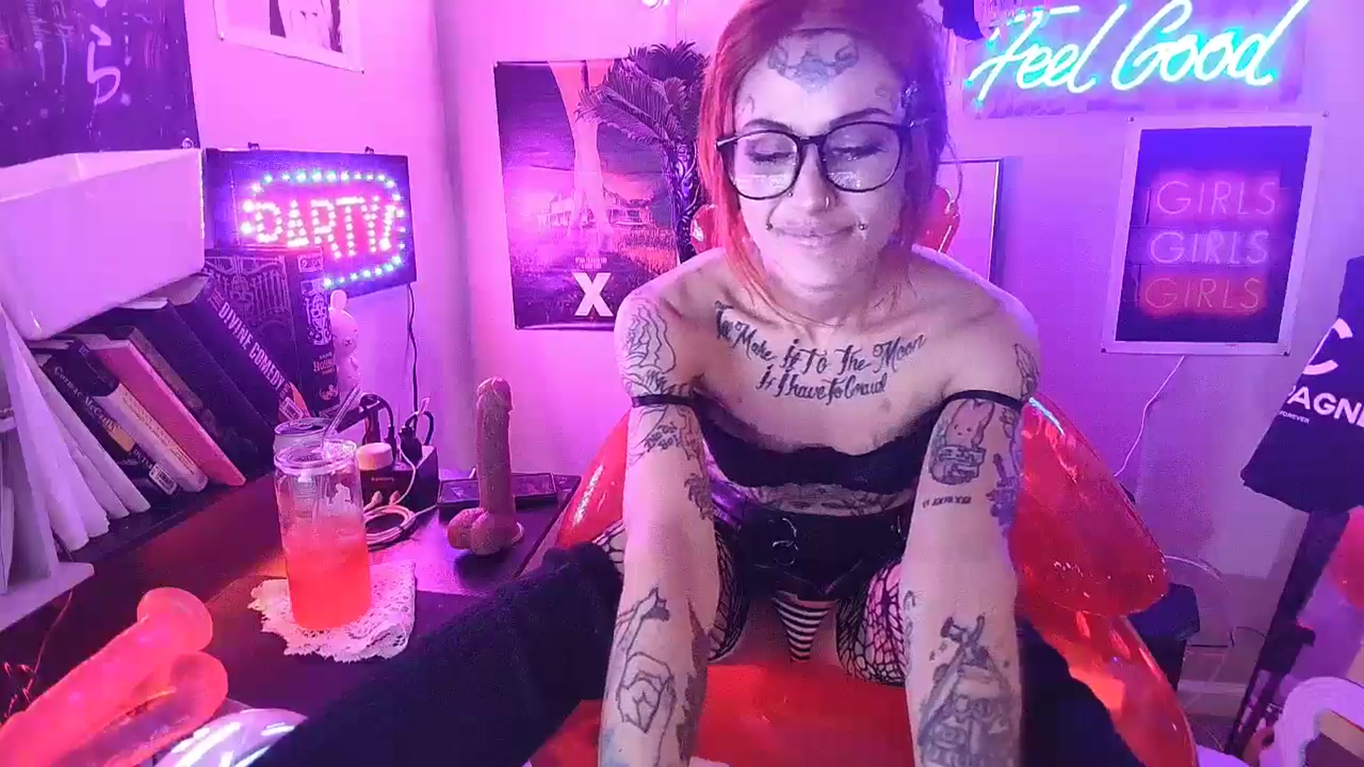 Gallery image thumbnail from BashXbunny's myfreecams stream on, 08/30/2024, 06:58 image 11 of 20
