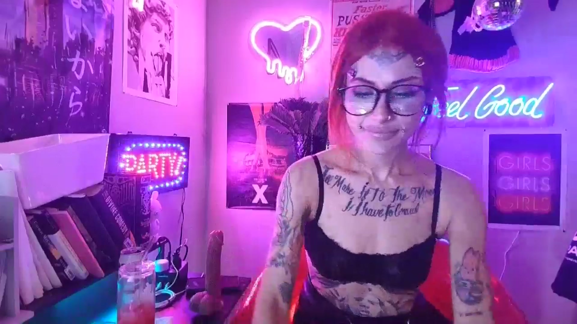 Gallery image thumbnail from BashXbunny's myfreecams stream on, 08/30/2024, 06:58 image 19 of 20