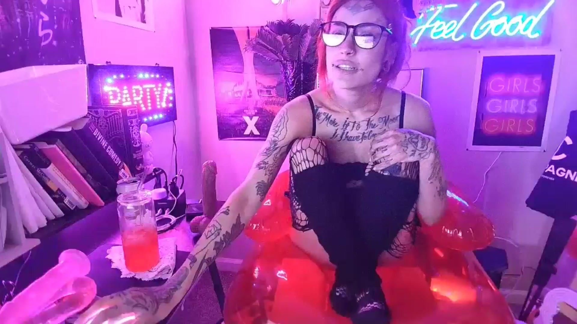 Gallery image thumbnail from BashXbunny's myfreecams stream on, 08/30/2024, 06:58 image 14 of 20